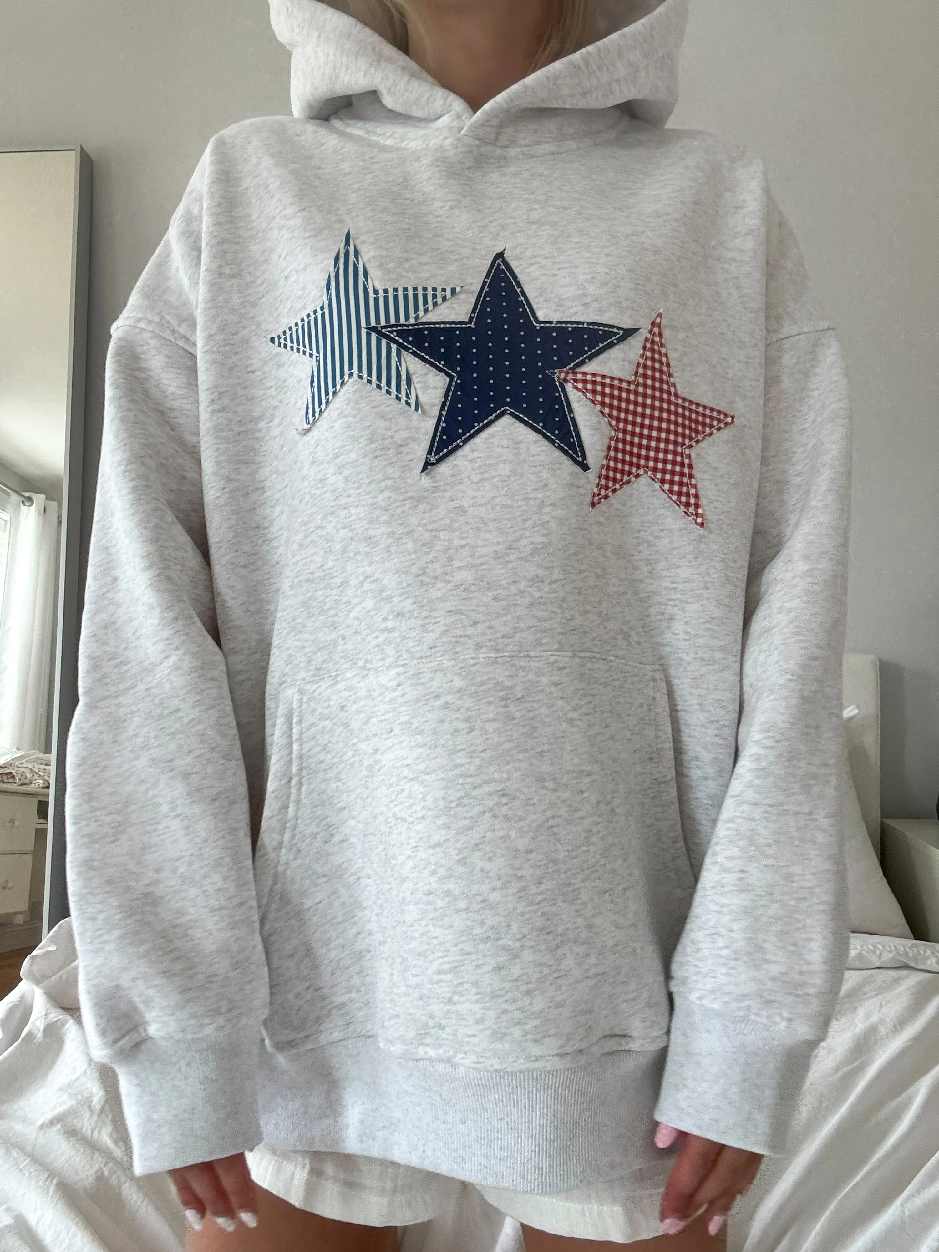 Pearl Grey 3 Star Embroider Hoodie - Image 3