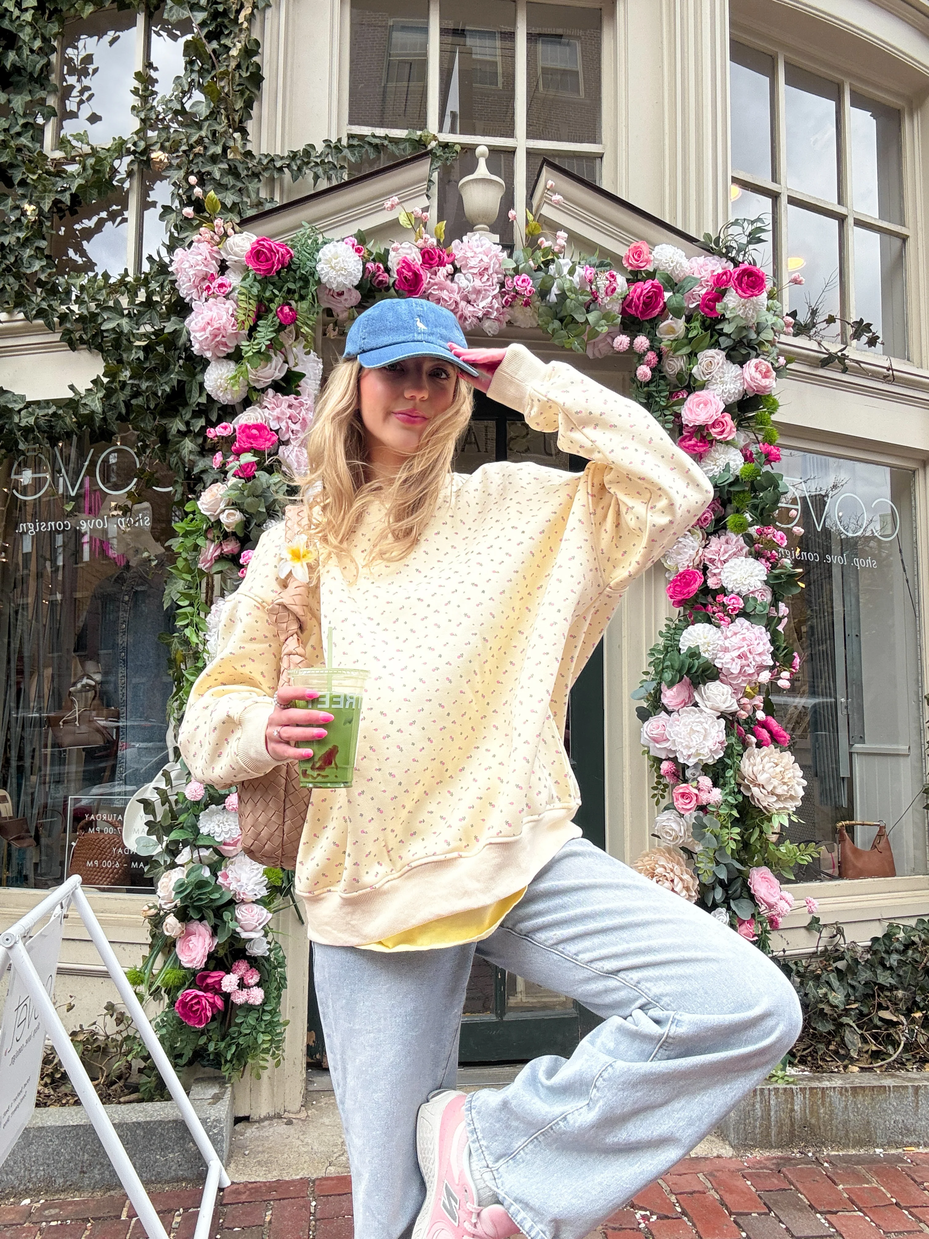 Blank Toasted Cream Roses Sweatshirt - Image 10