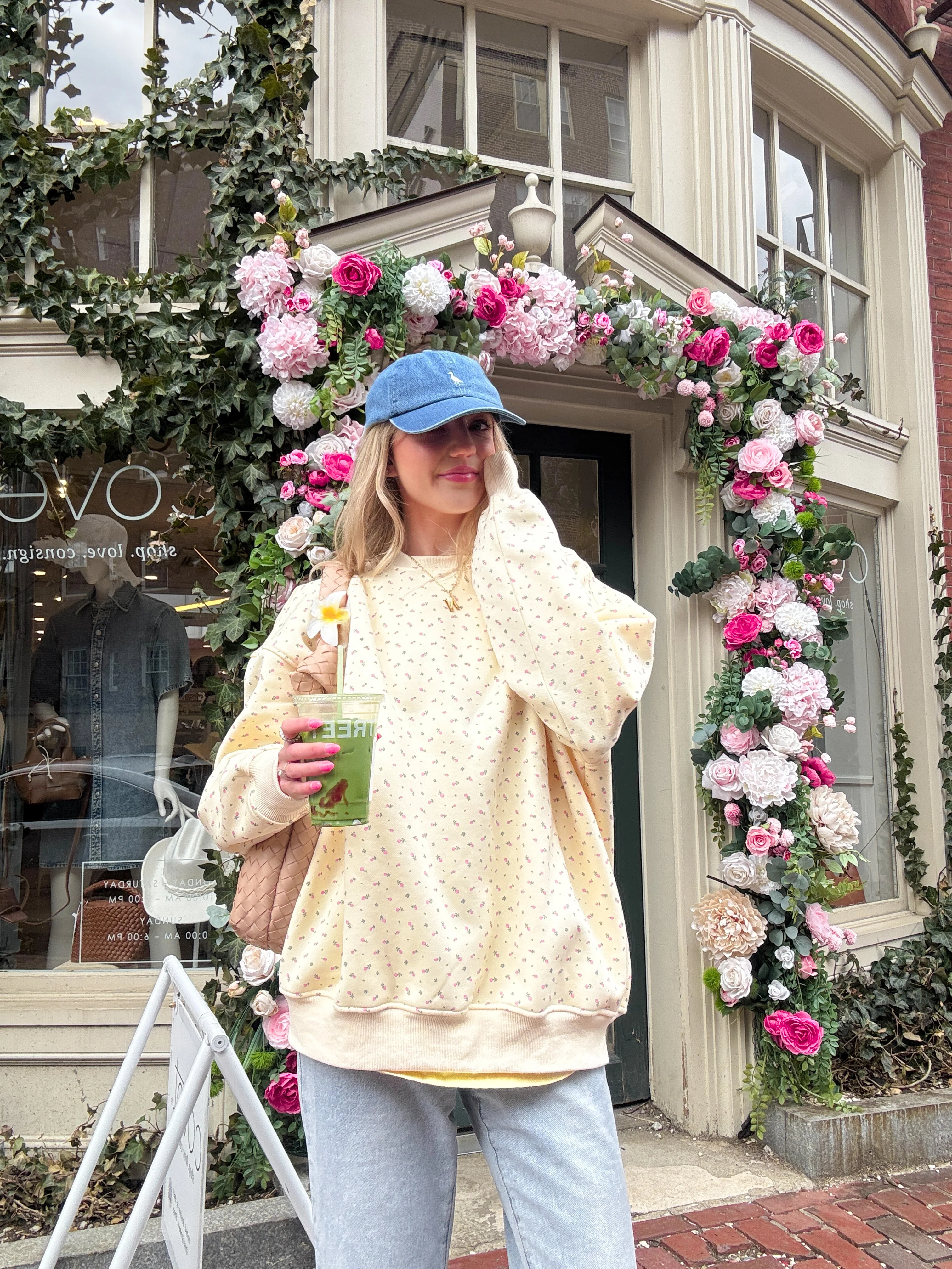 Blank Toasted Cream Roses Sweatshirt - Image 11