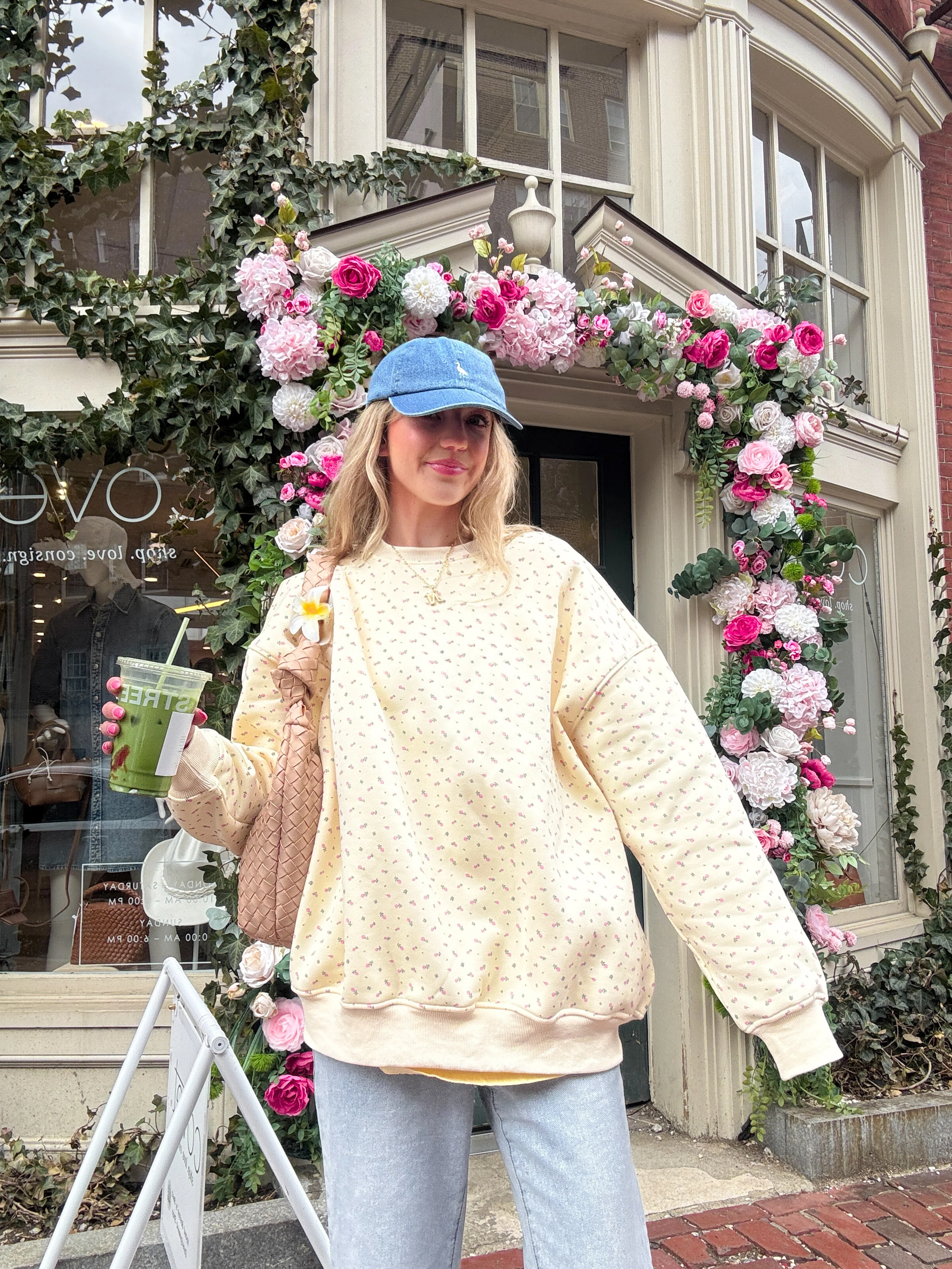 Blank Toasted Cream Roses Sweatshirt - Image 4
