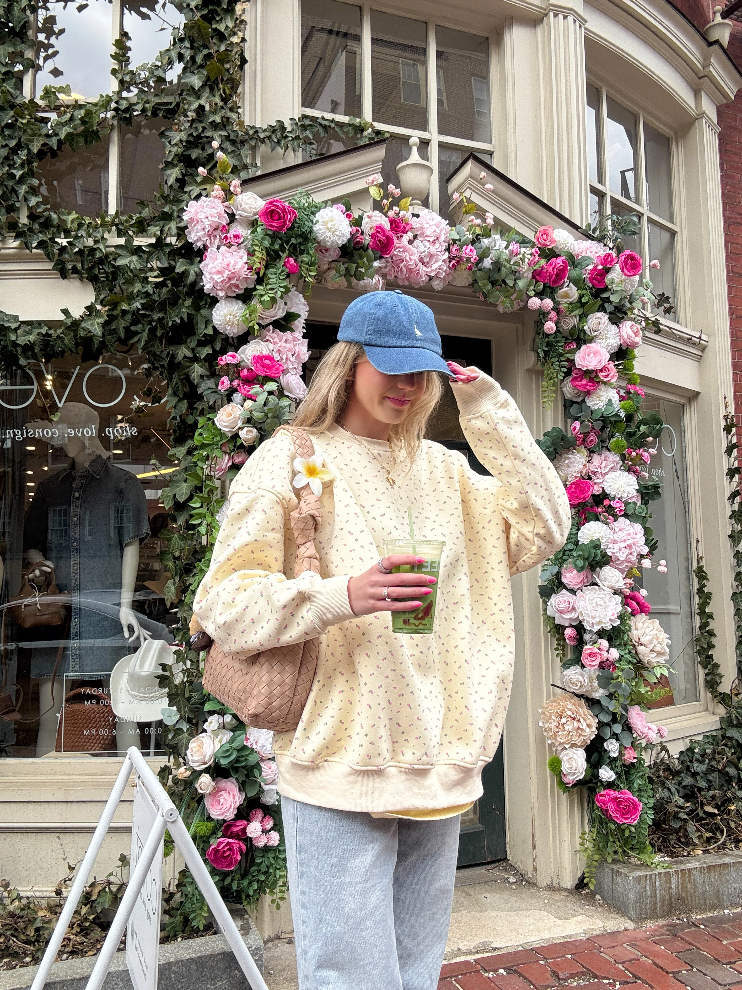 Blank Toasted Cream Roses Sweatshirt - Image 7