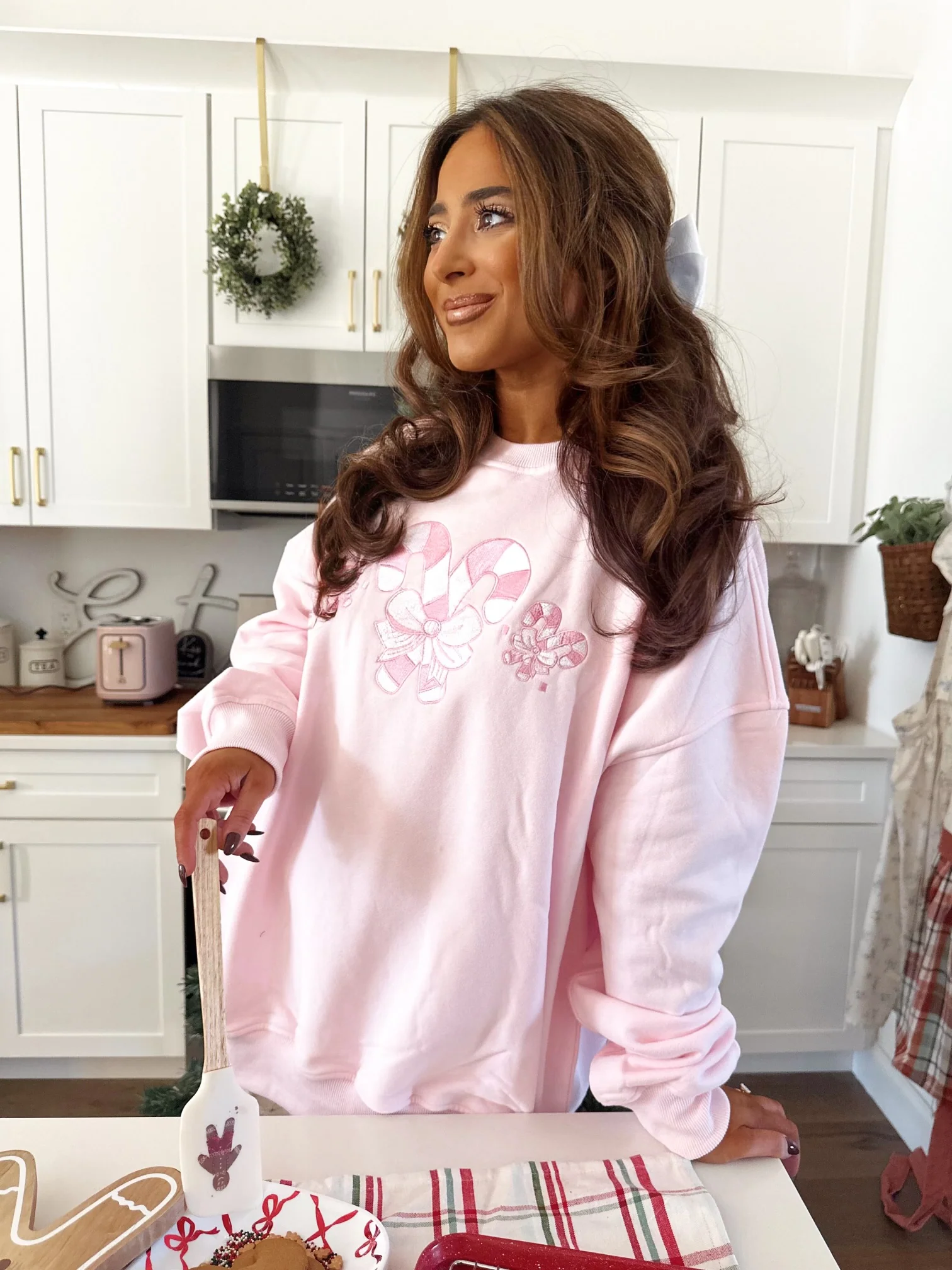 Light Pink Candy Cane Wonderland Sweatshirt - Image 4