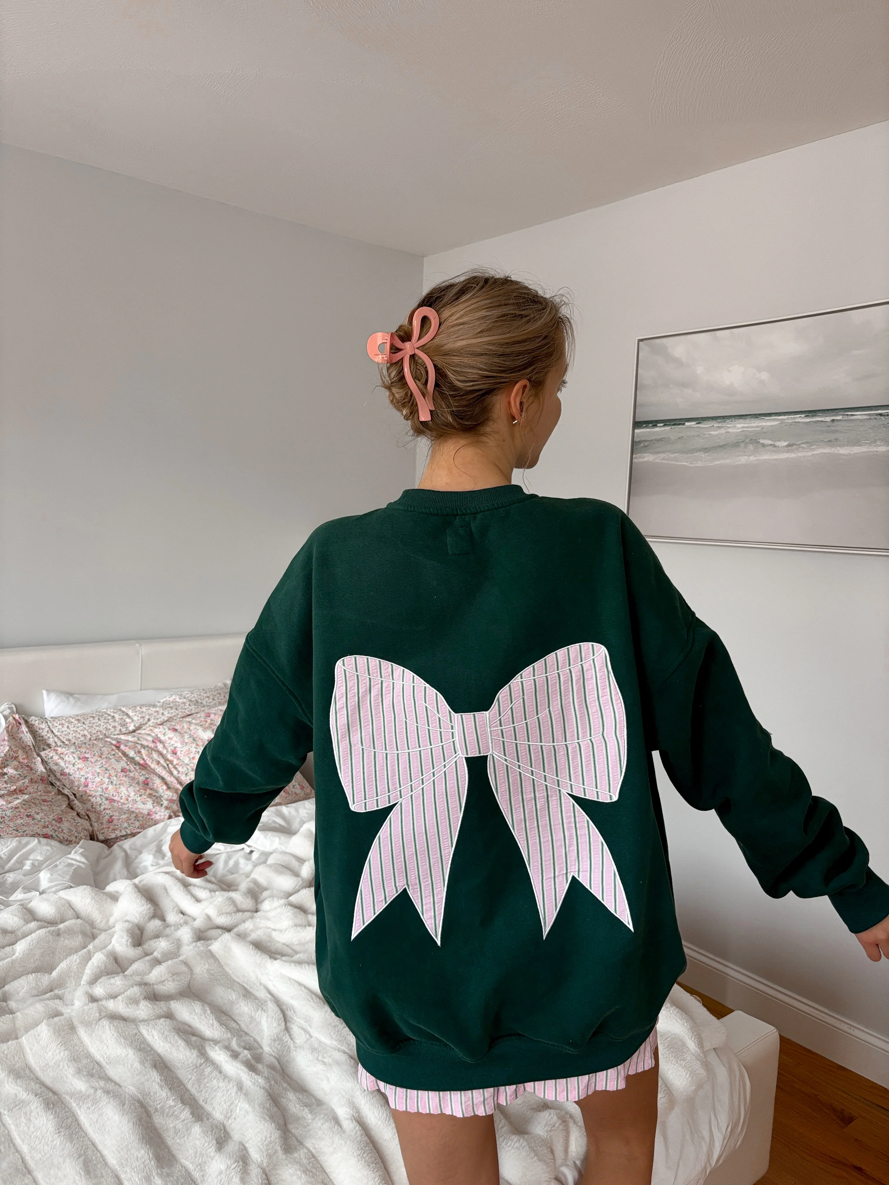 Winter Green Striped Bow Embroider Sweatshirt - Image 10