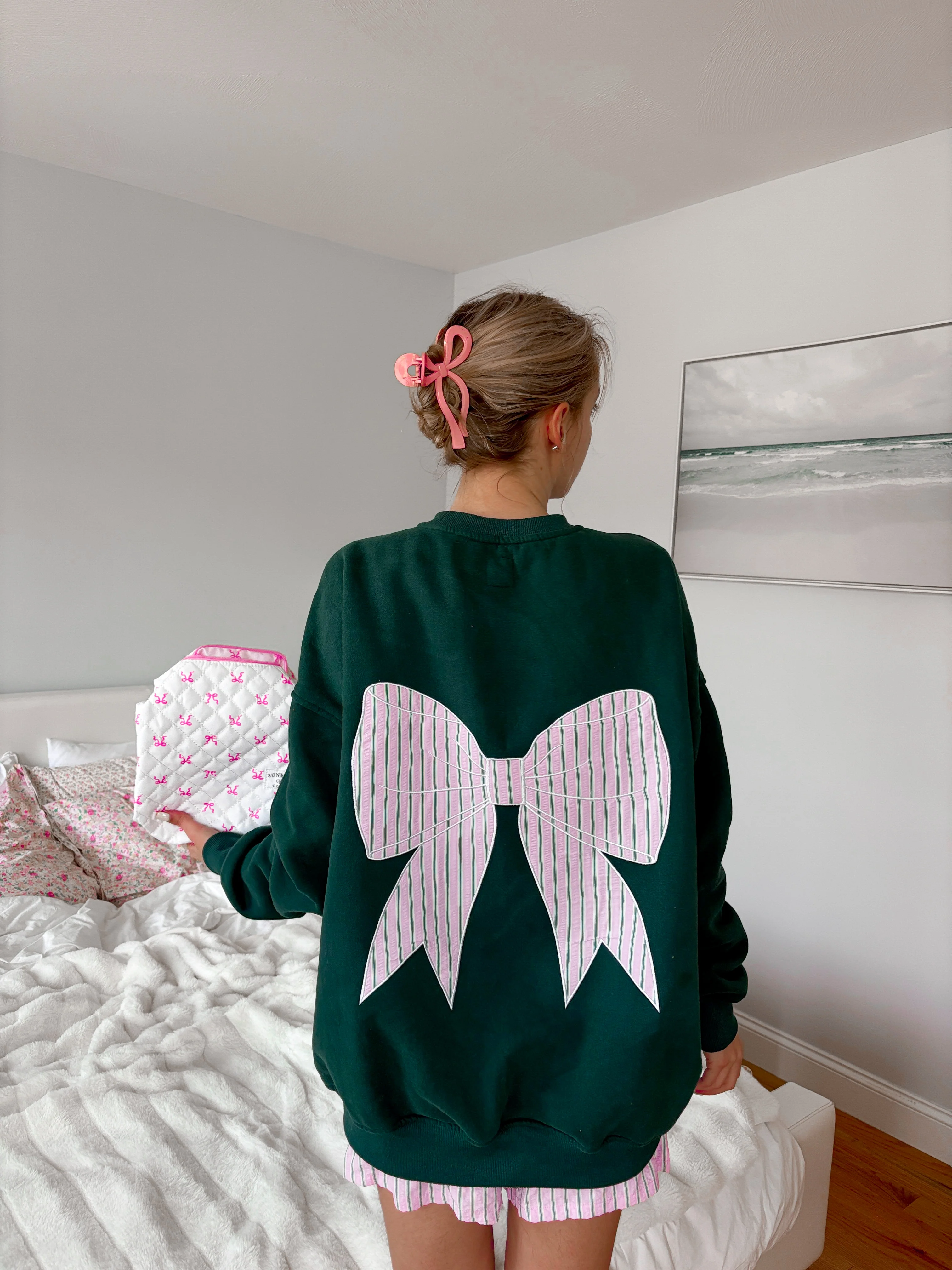 Winter Green Striped Bow Embroider Sweatshirt - Image 11