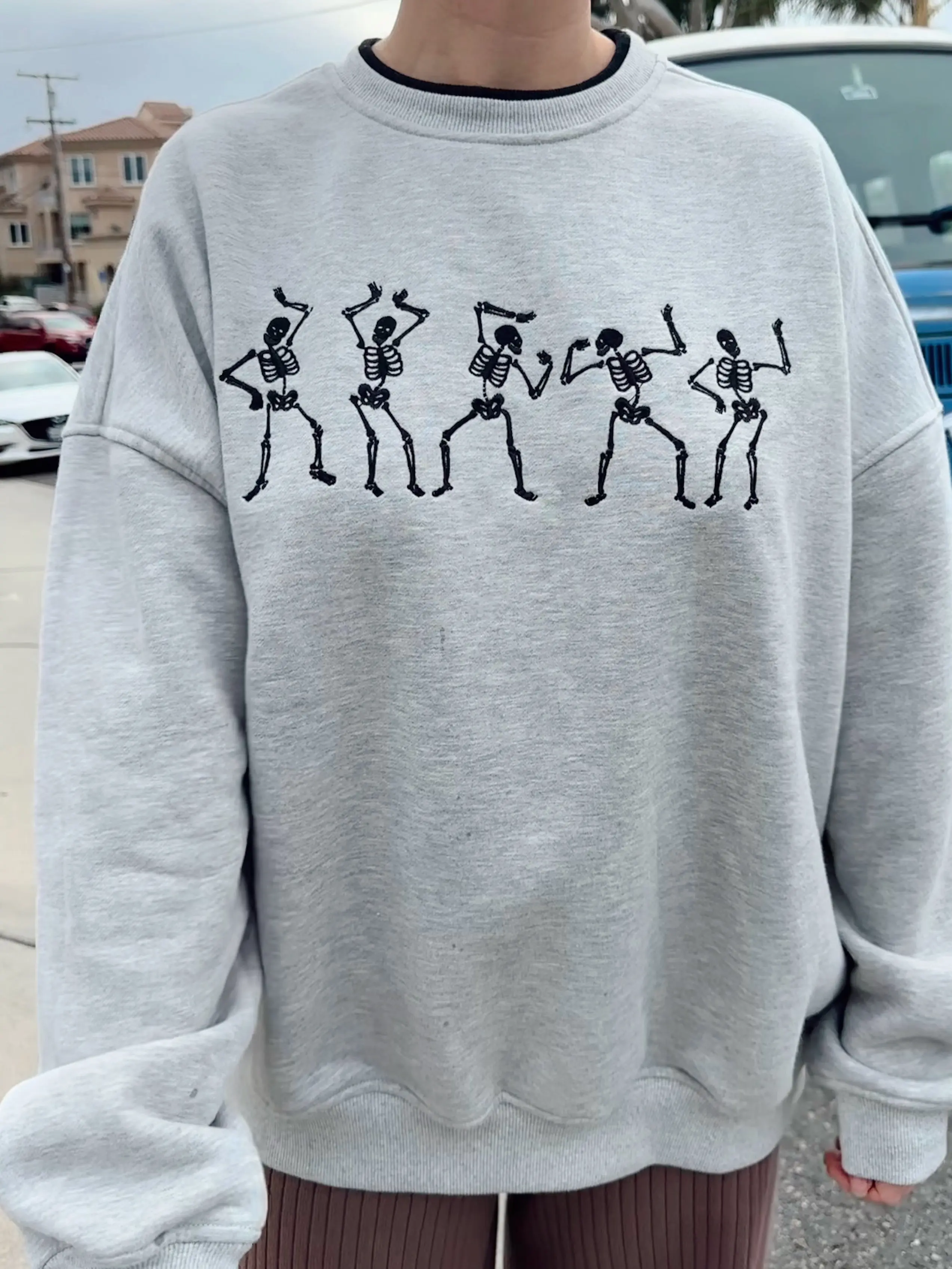 EMBROIDER SKELETON SWEATSHIRT - Image 3