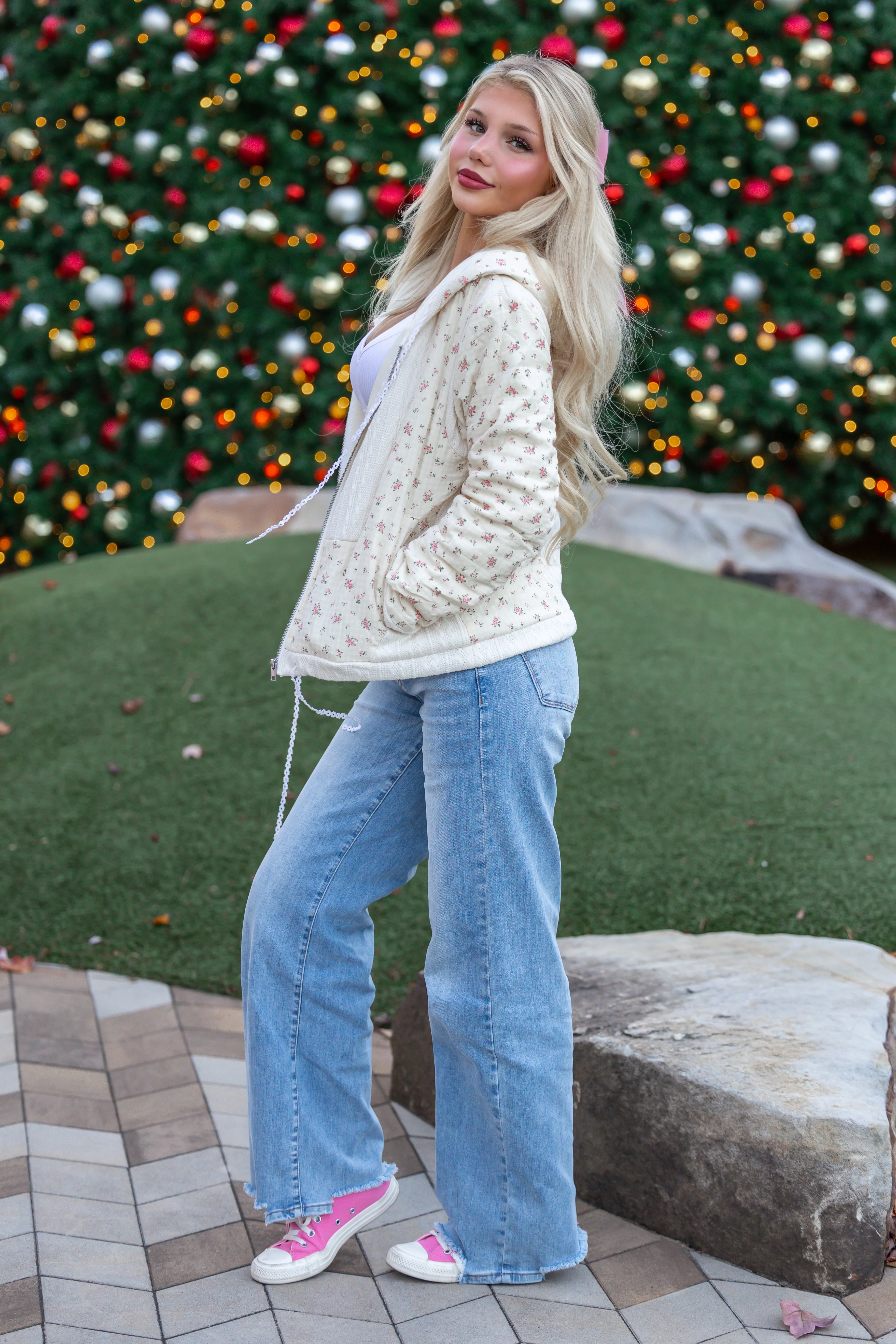 Flower Avenue Quilted Jacket - Image 21