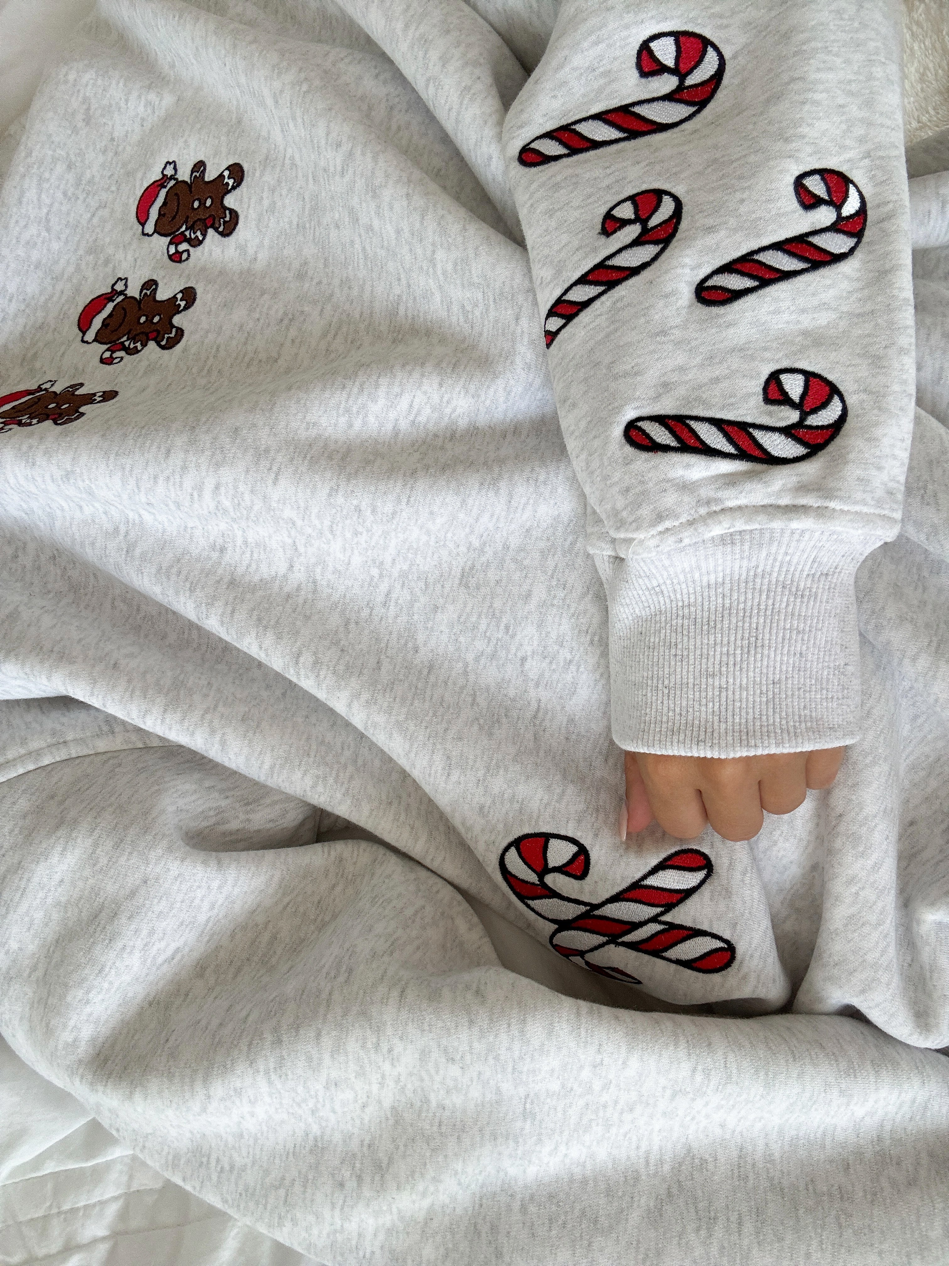 Pearl Grey Gingerbread Recipe Christmas Embroider Sweatshirt - Image 18