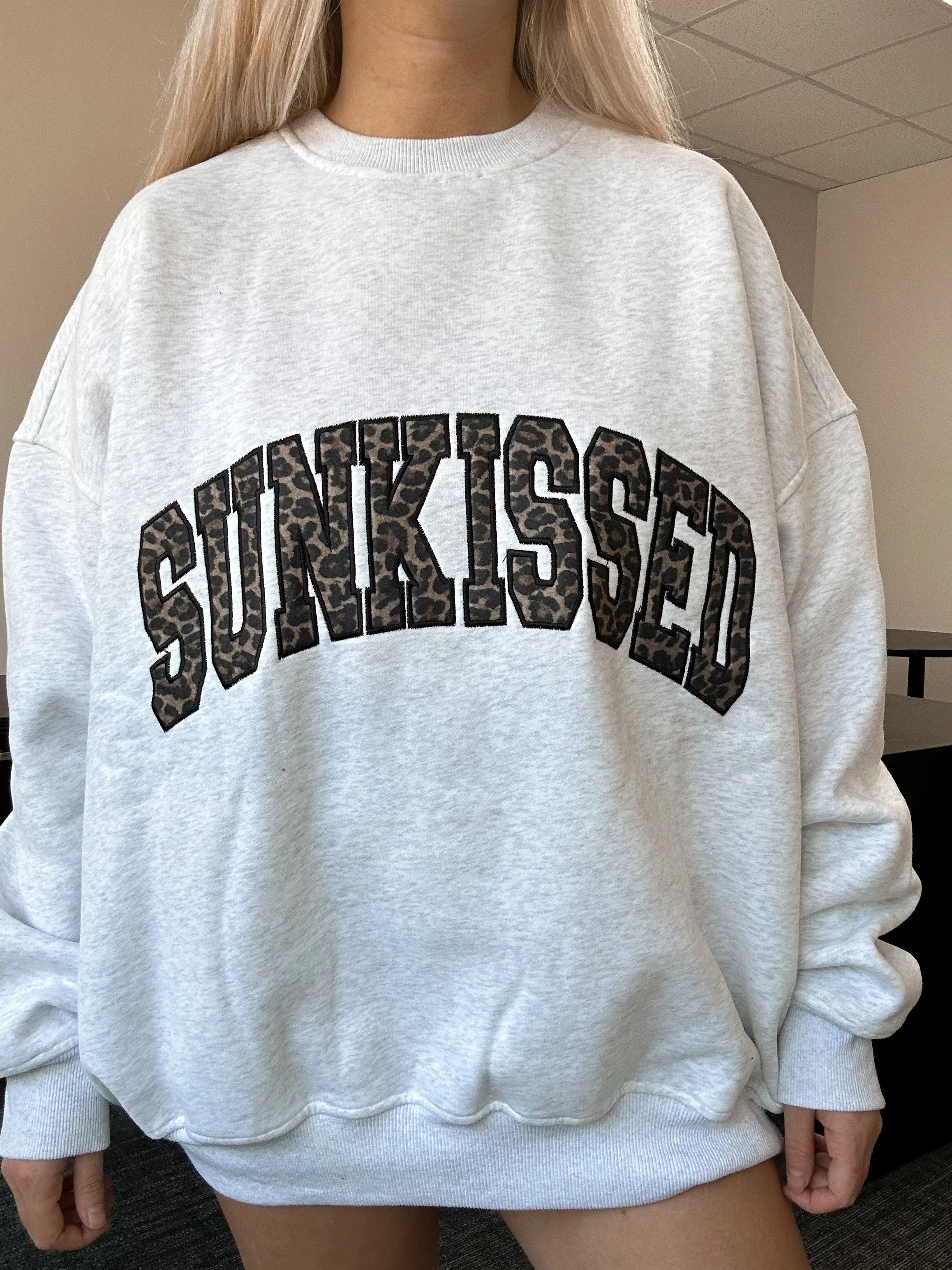 Pearl Grey Sunkissed Leopard Print Embroider Sweatshirt - Image 4
