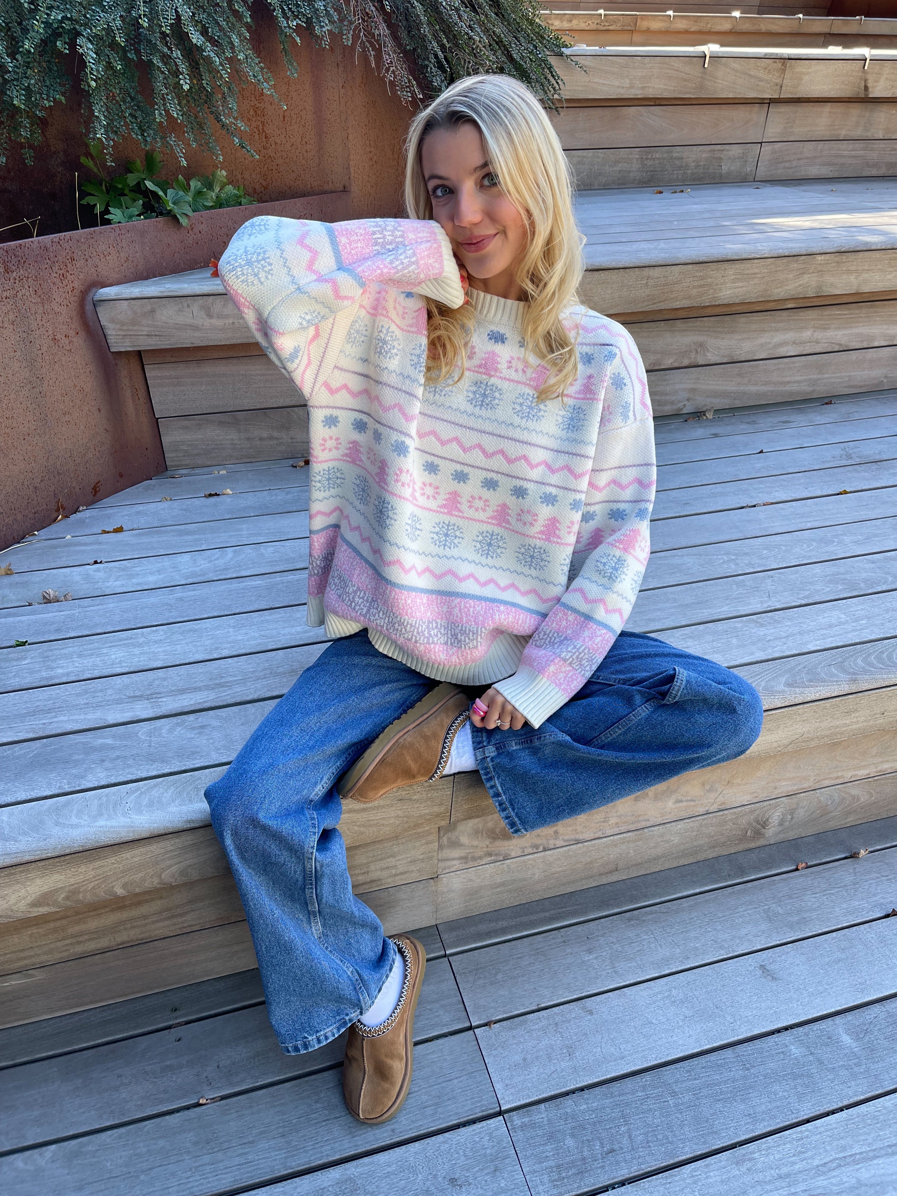 Icelandic Lights Winter Sweater - Image 10