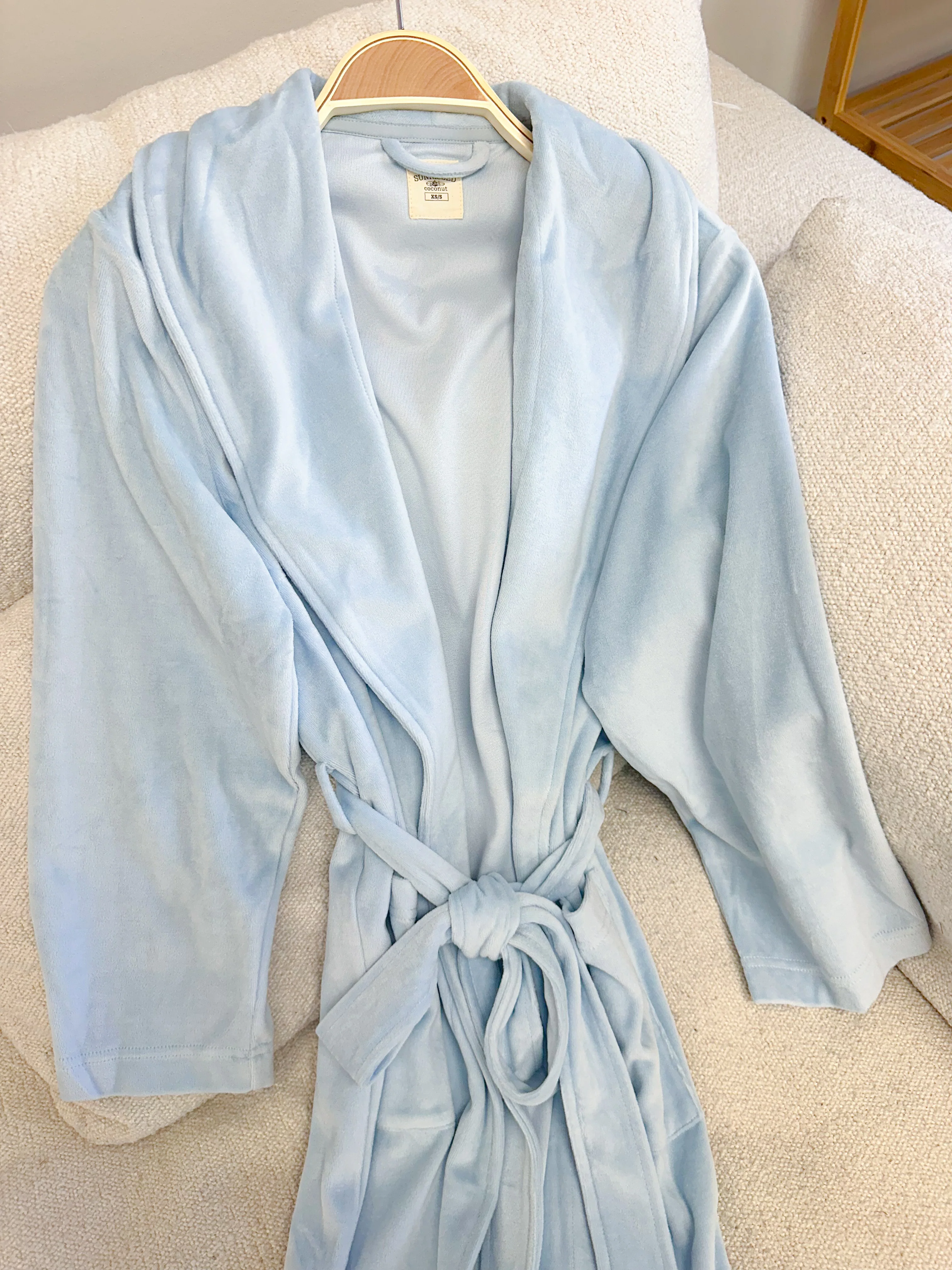 Light Blue Dream Hotel Robe - Image 14
