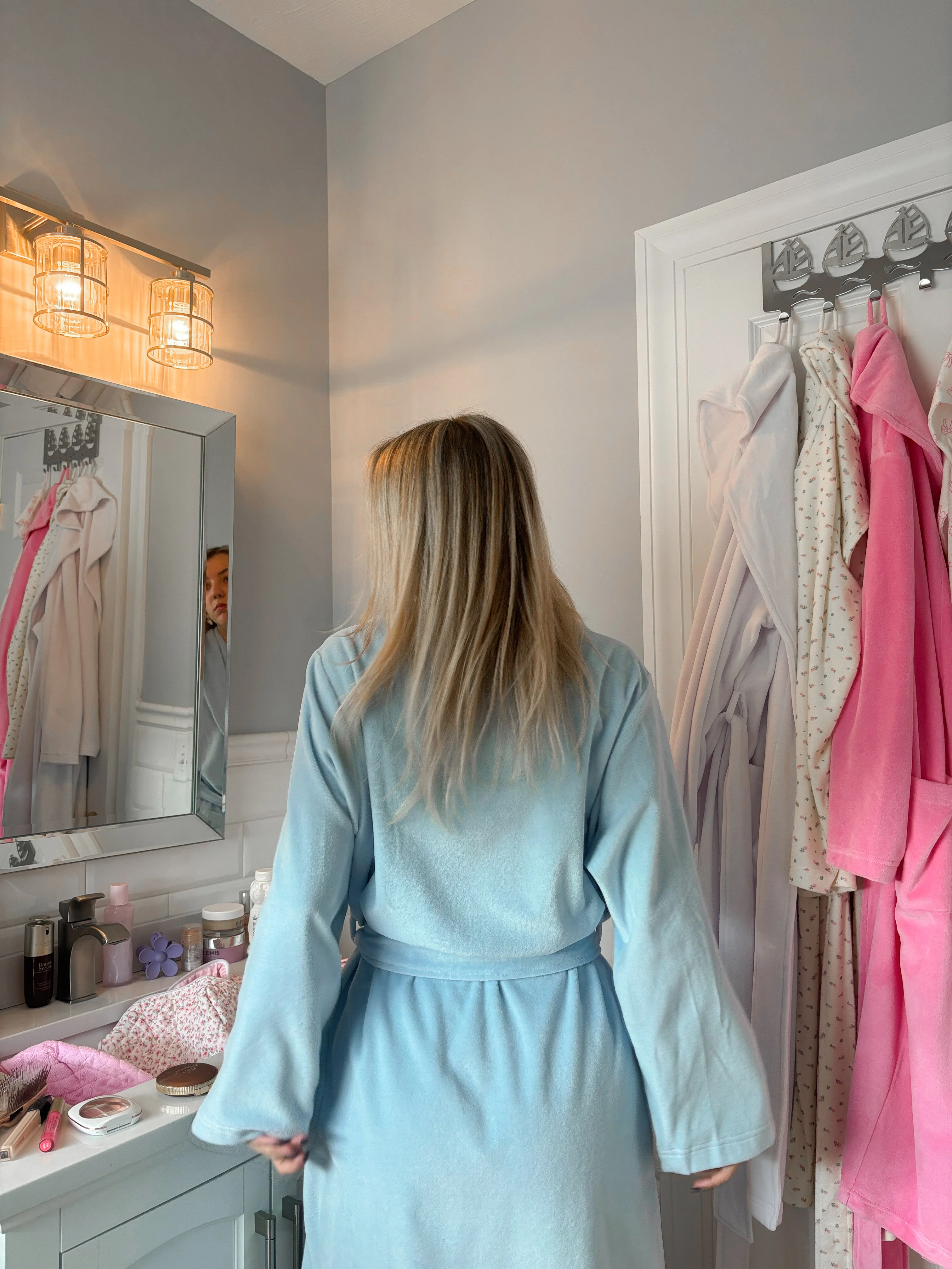 Light Blue Dream Hotel Robe - Image 8