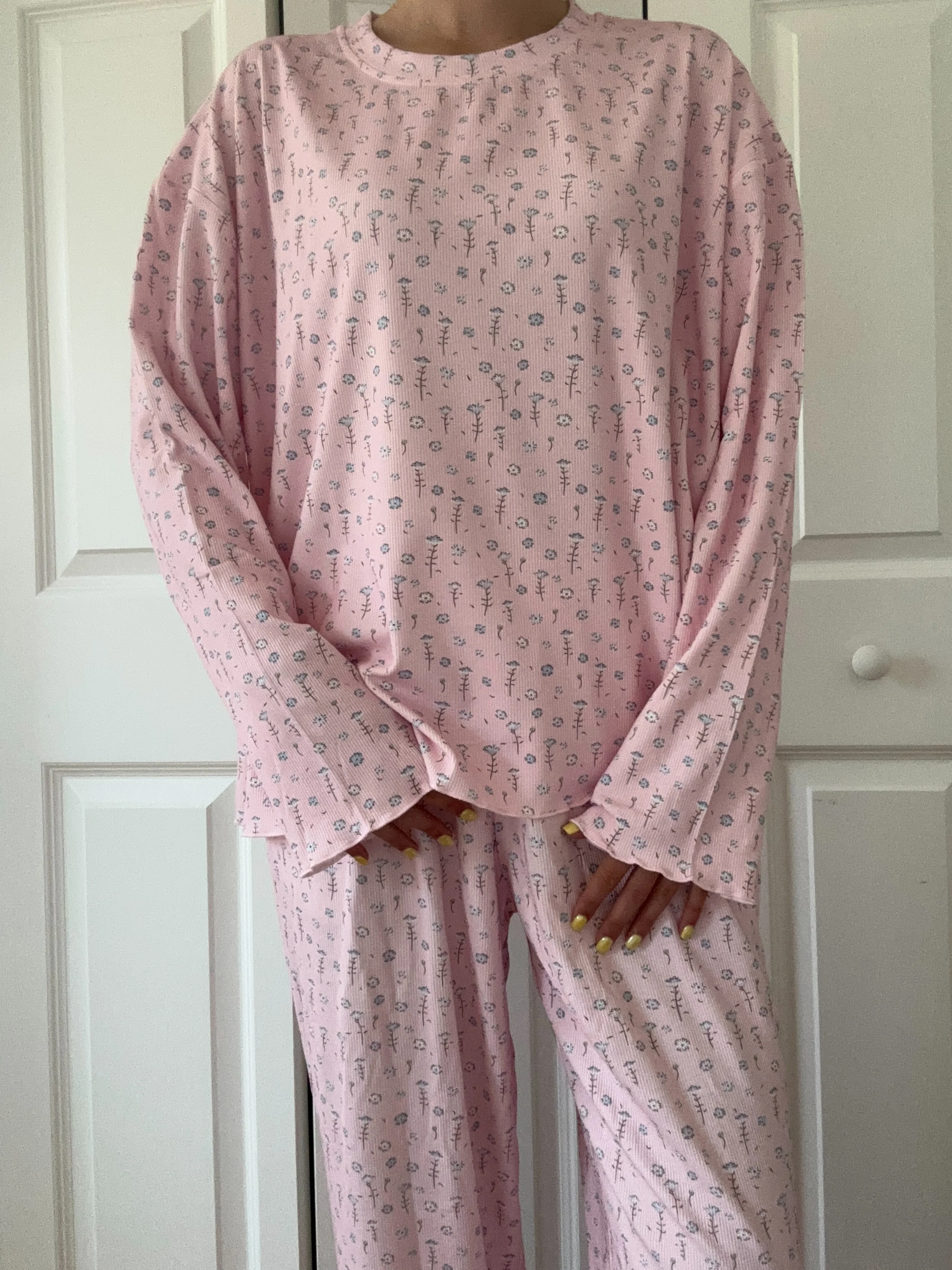 Light Pink Ditsy Floral Long Sleeve Pajama Top - Image 17