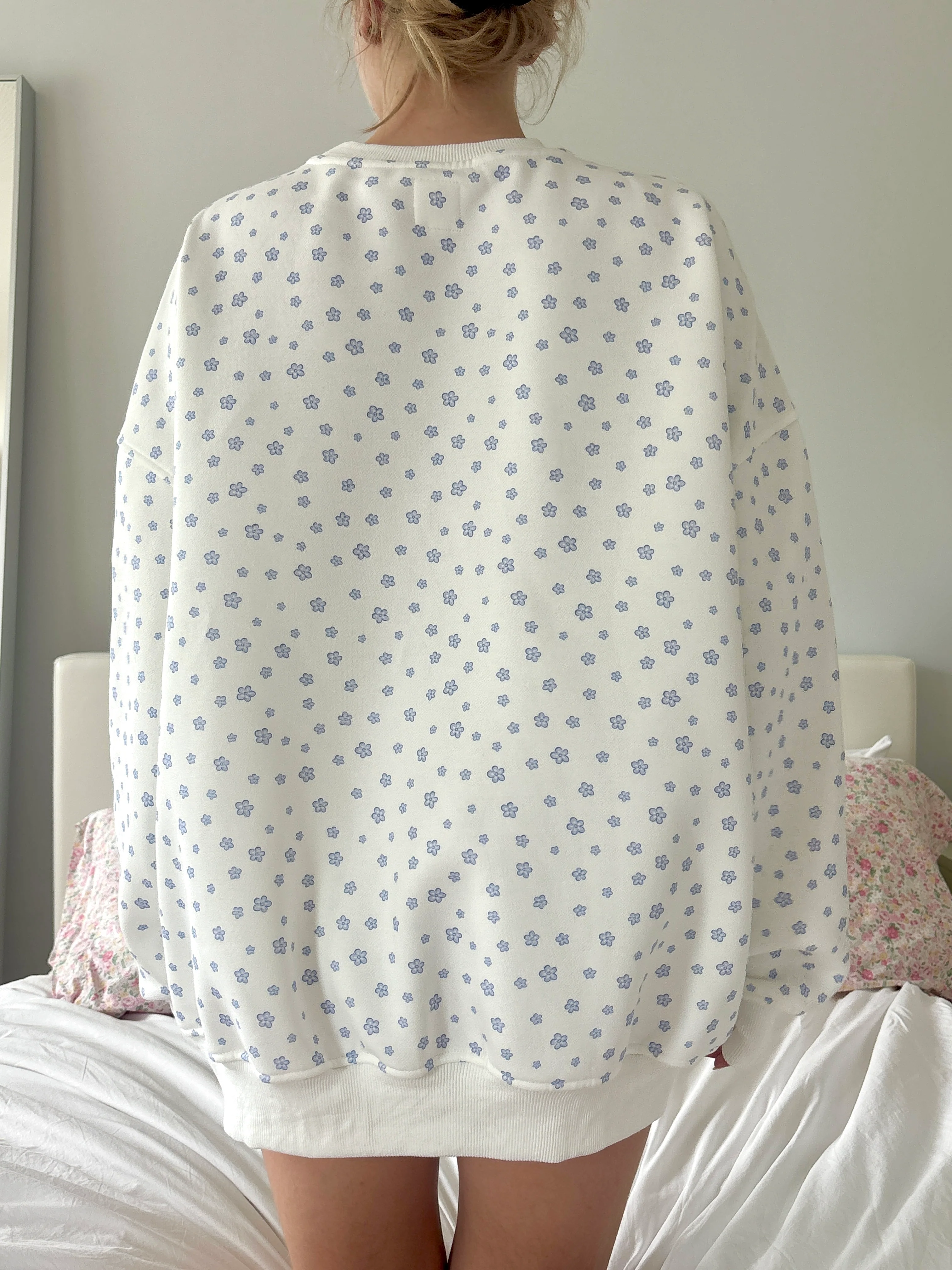 White Lilo Blue Floral Sweatshirt - Image 6