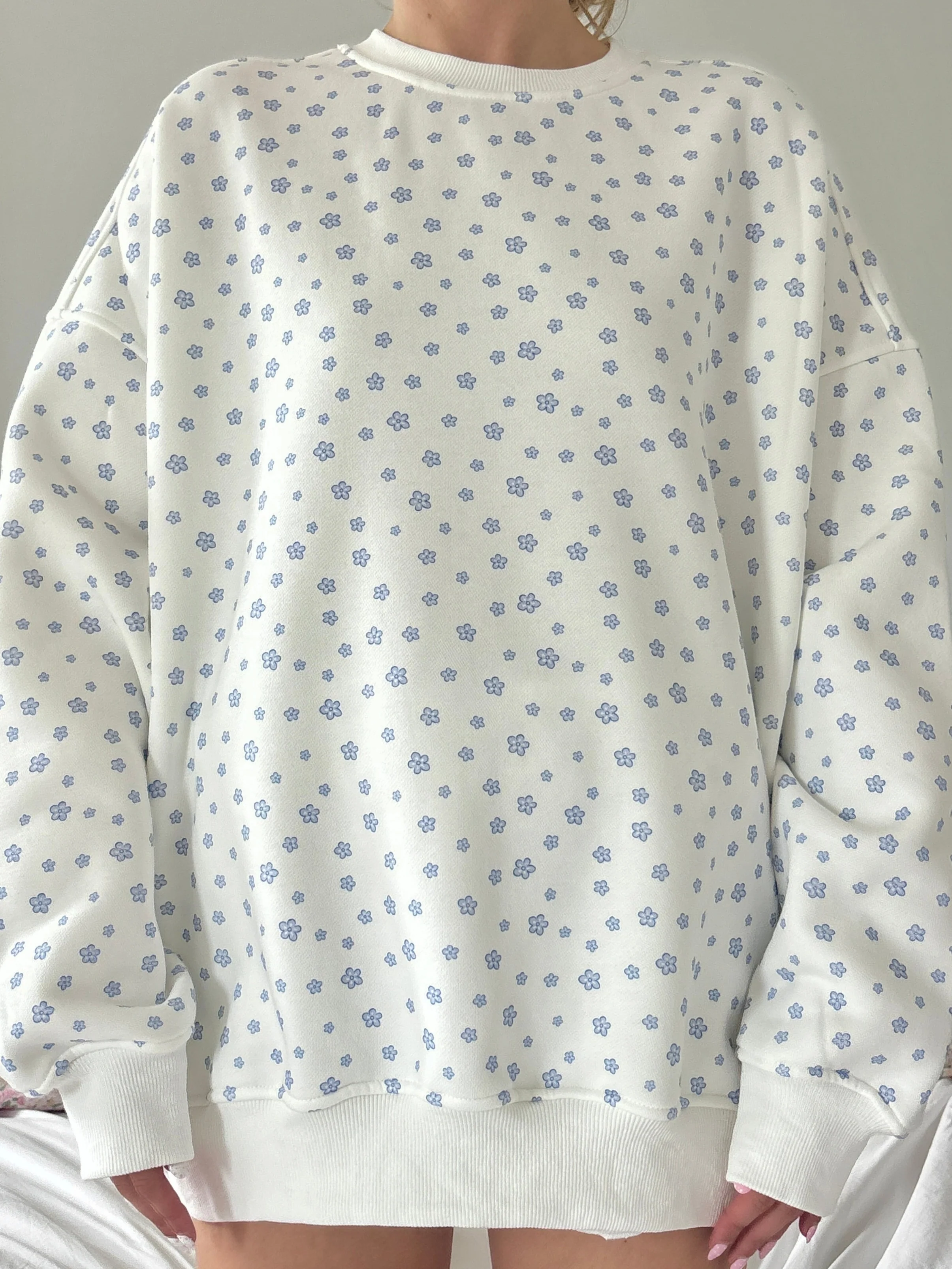 White Lilo Blue Floral Sweatshirt - Image 7