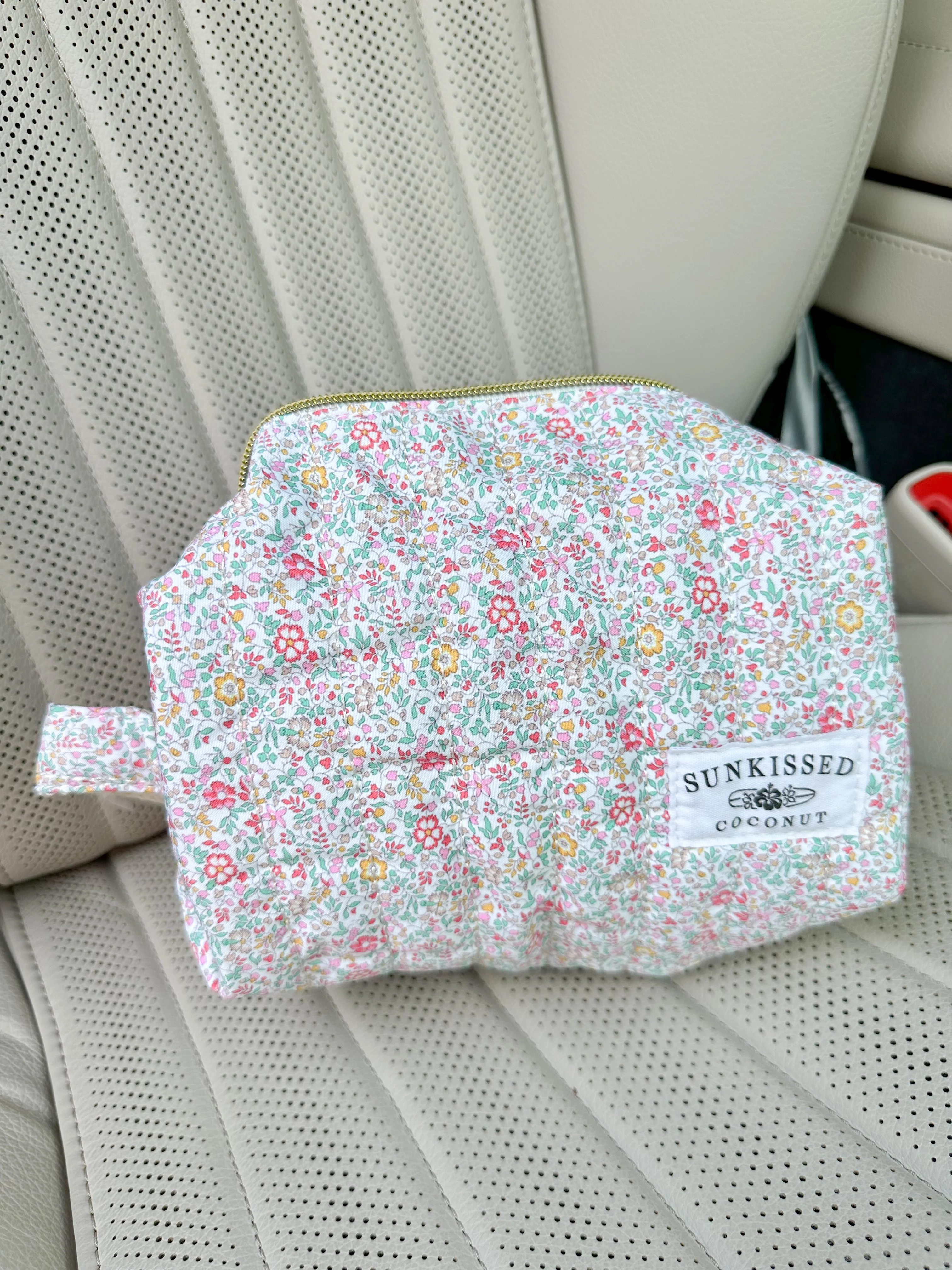 Medium Floral Day In The Park Handmade Handle Bag - Image 10