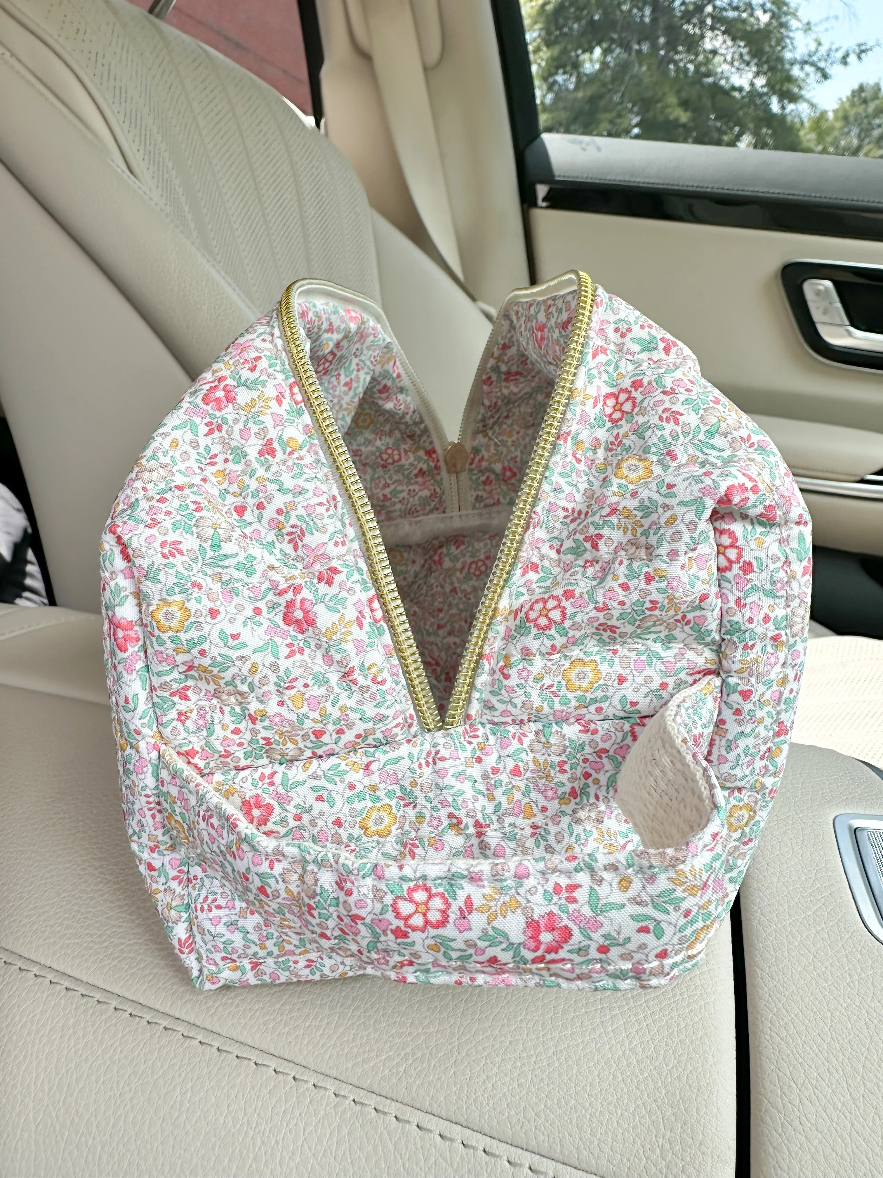Medium Floral Day In The Park Handmade Handle Bag - Image 11