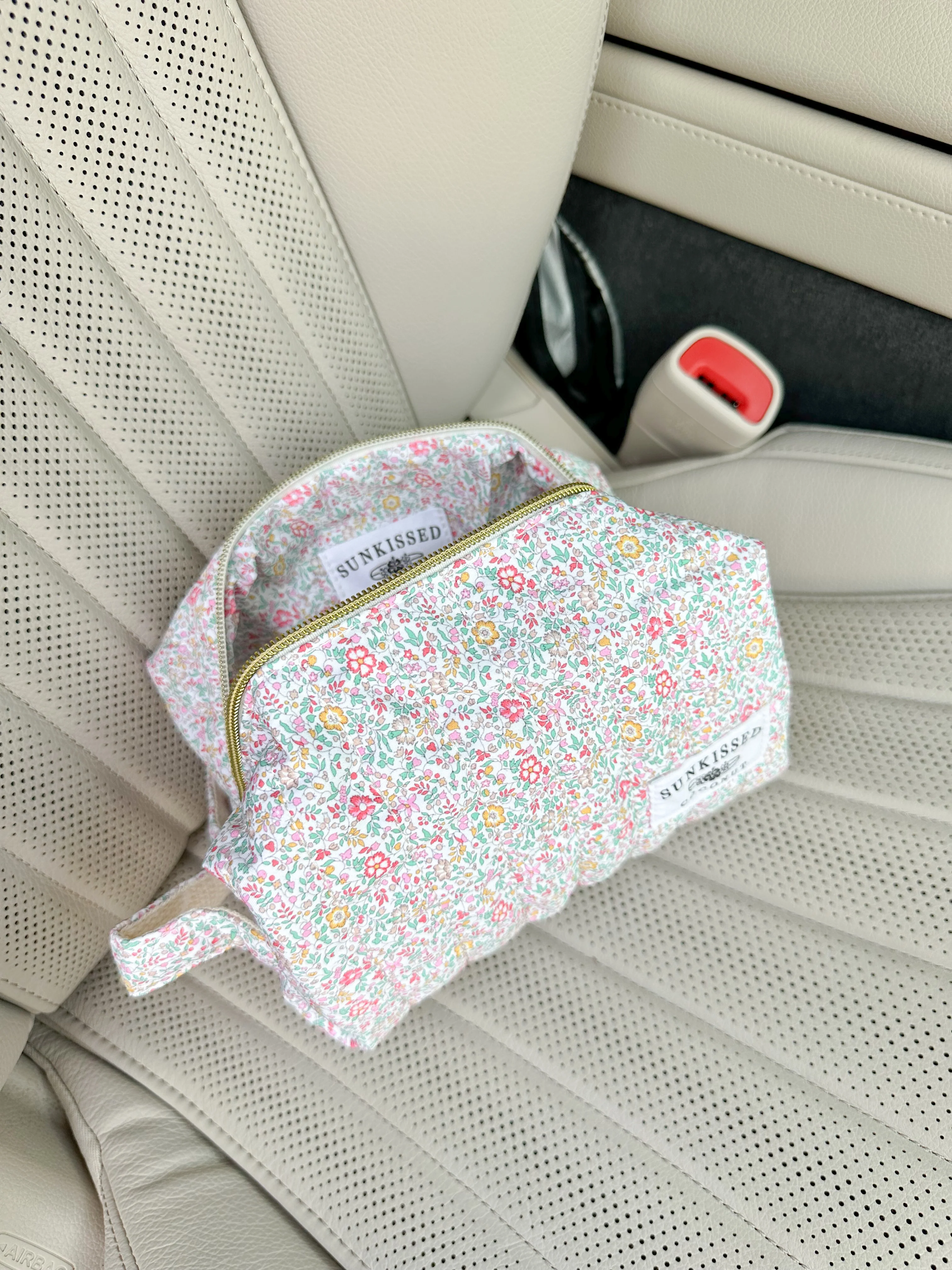 Medium Floral Day In The Park Handmade Handle Bag - Image 9