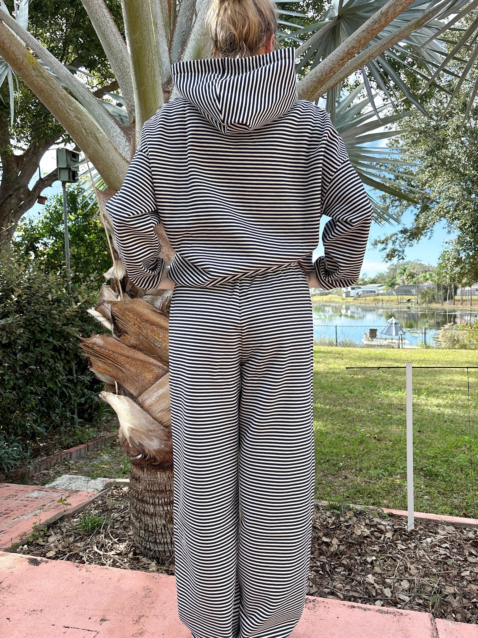 Dark Navy Blue and White Big Striped Sweatpants - Image 4