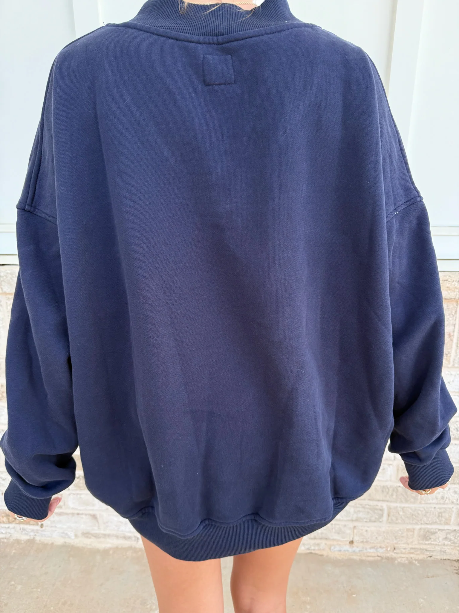 American Flag Embroider V-Neck Sweatshirt - Image 3