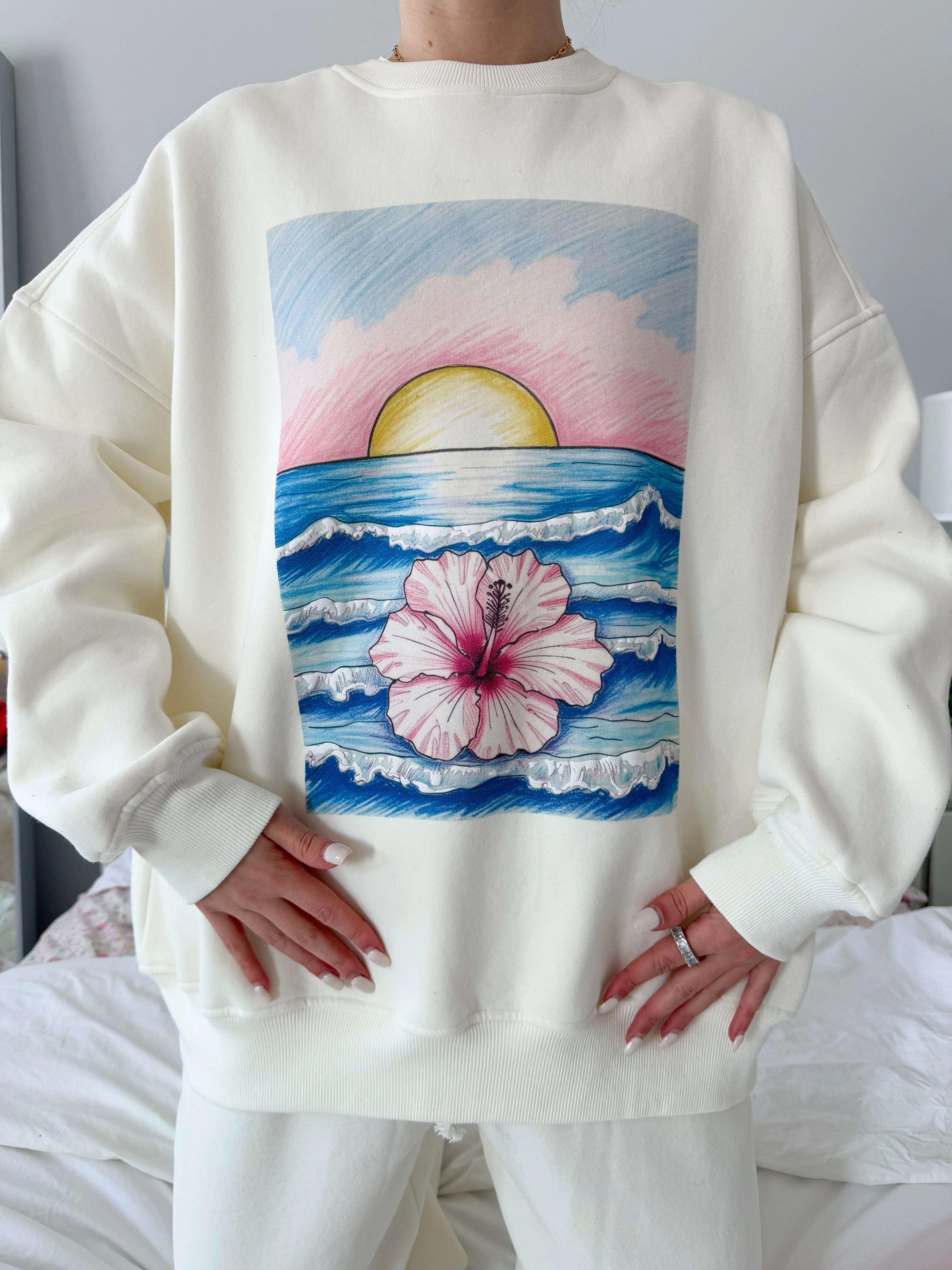 Ivory Ocean Sunset Dreams Sweatshirt - Image 4