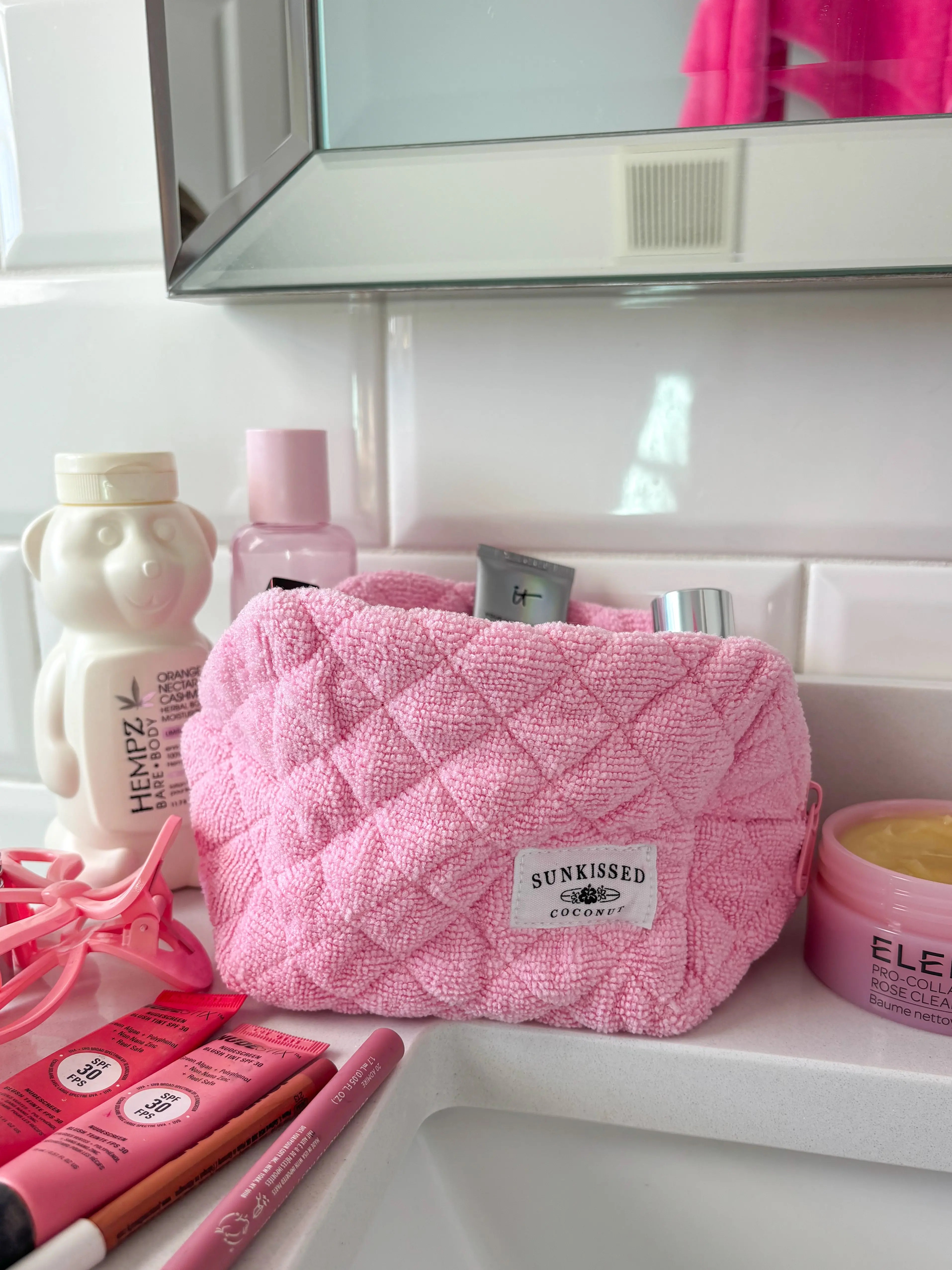 Small Olivia Quilted Handmade Travel Bag - Image 4
