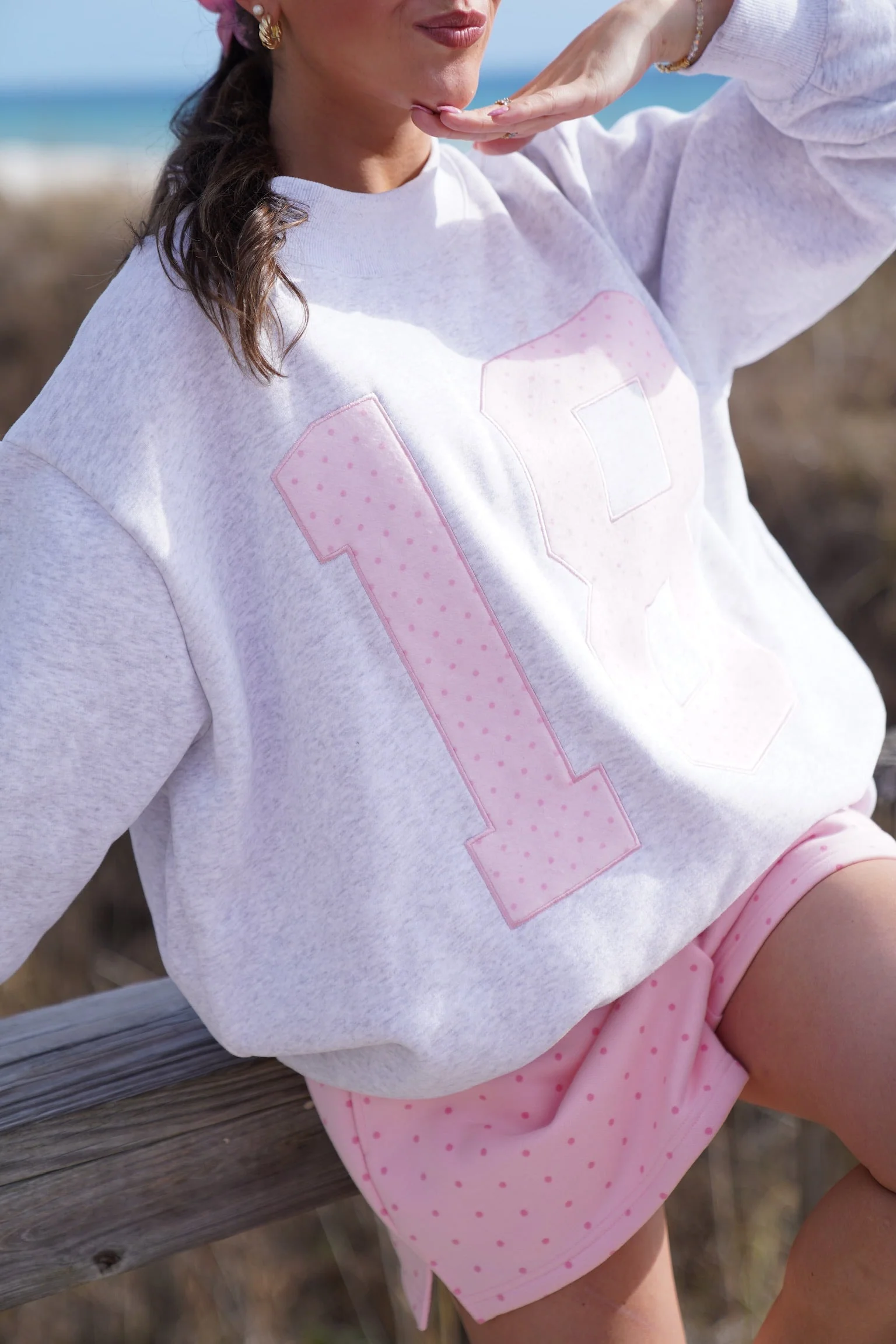 Polka Dot 18 Number Embroider Mockneck Sweatshirt - Image 12