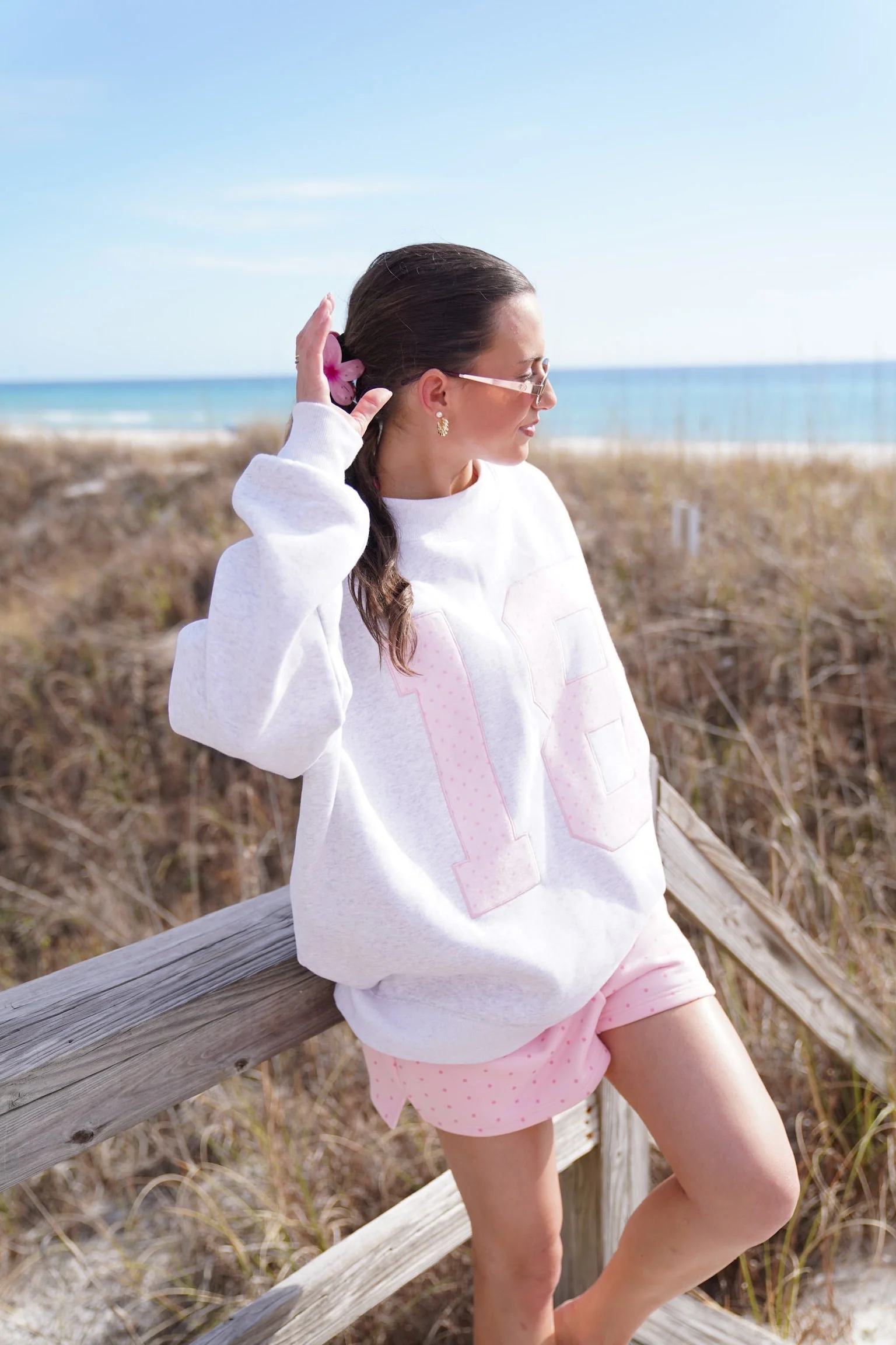 Polka Dot 18 Number Embroider Mockneck Sweatshirt - Image 7