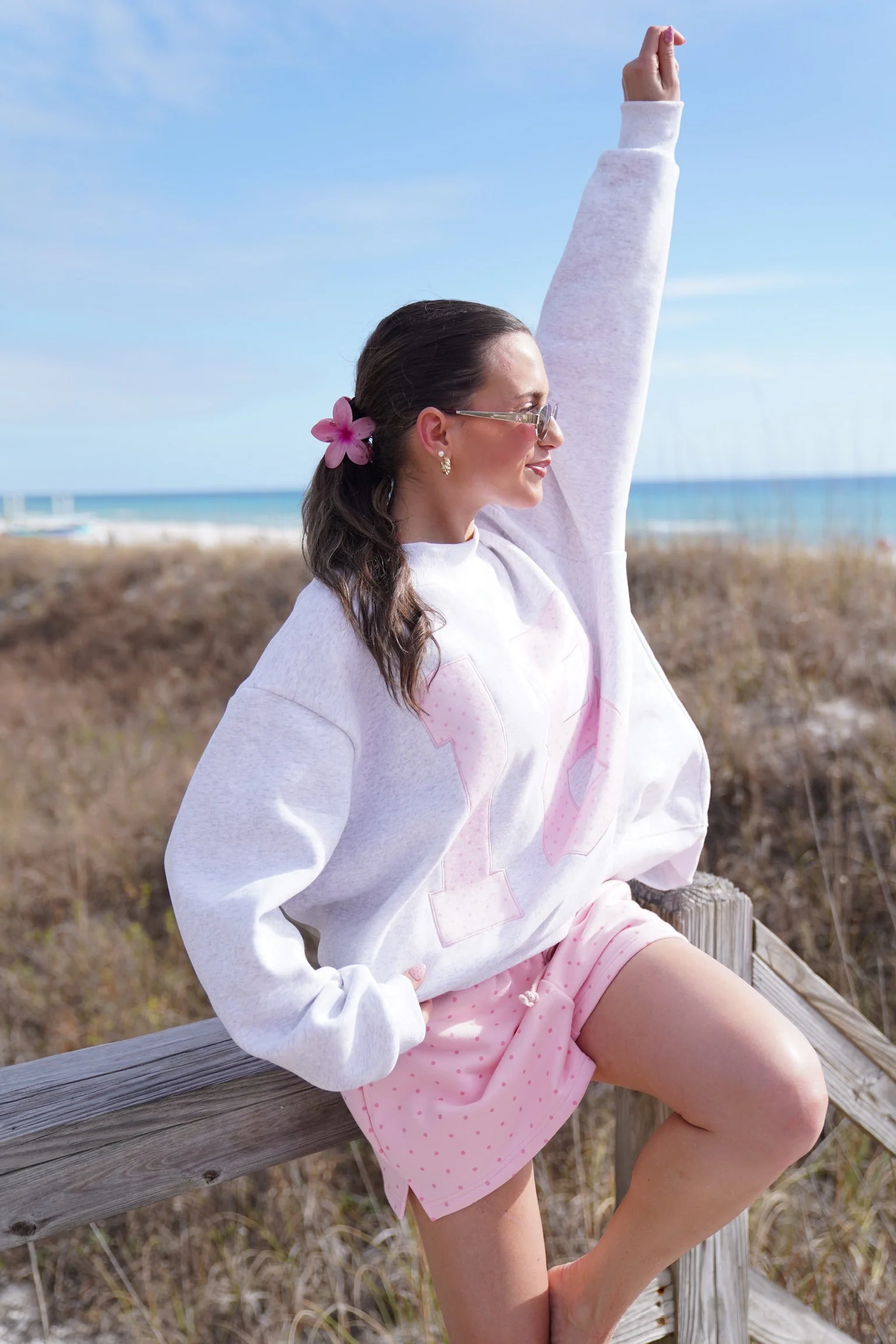 Polka Dot 18 Number Embroider Mockneck Sweatshirt - Image 9