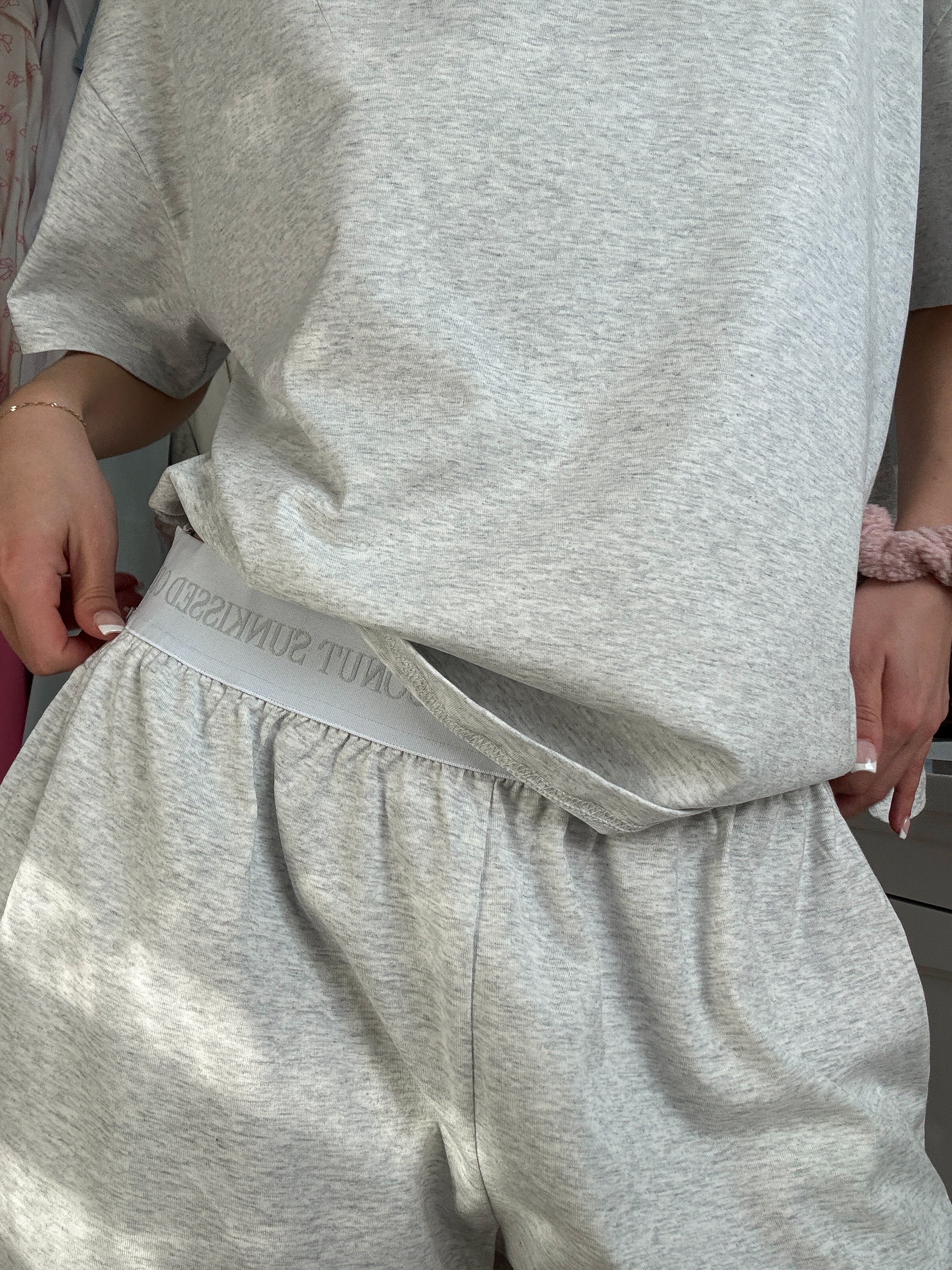 Pearl Grey Basic Watercolor Slightly Cropped Blank Tee - Image 12