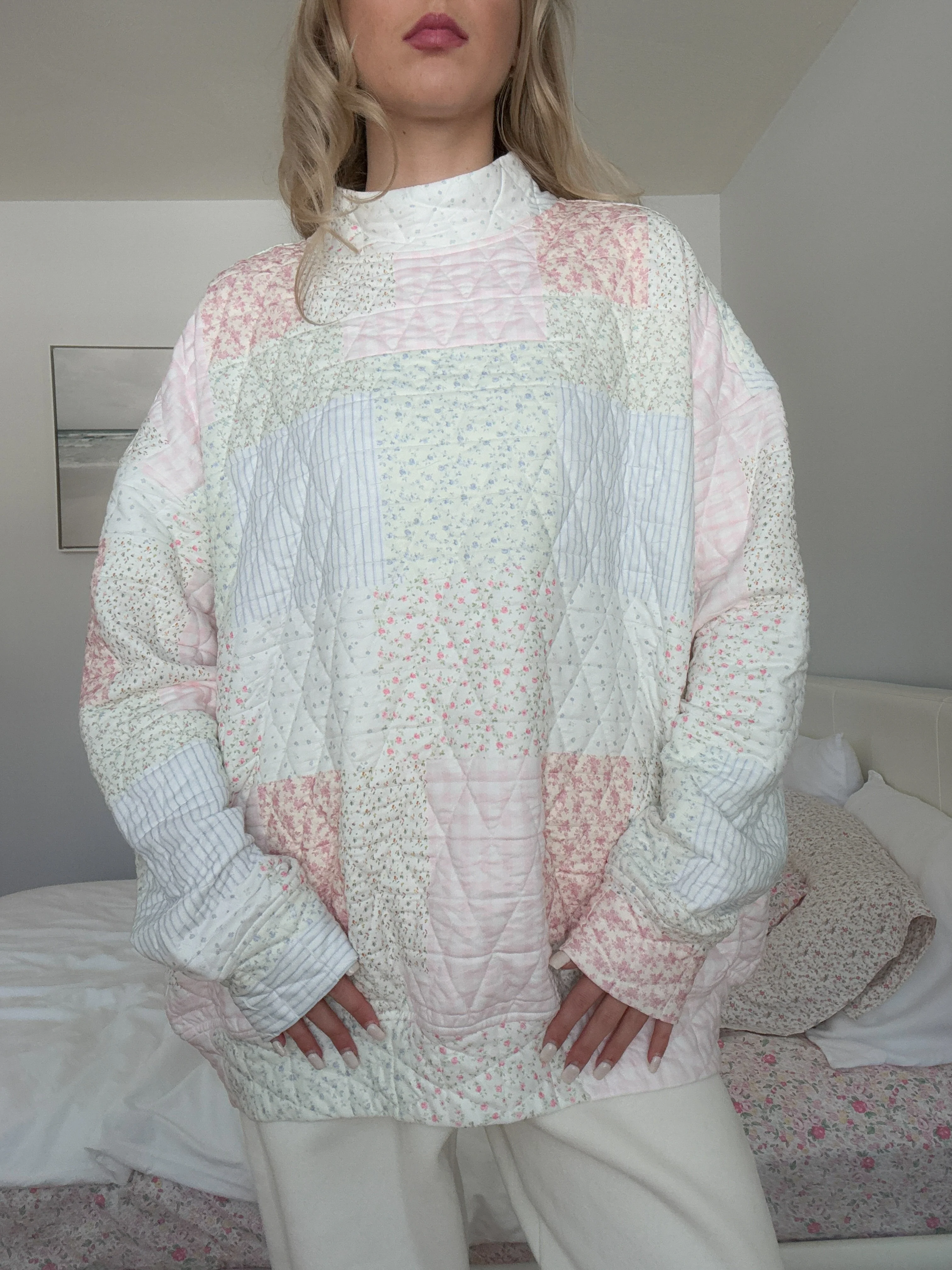 Quilted Pastel Mockneck Sweatshirt - Image 2