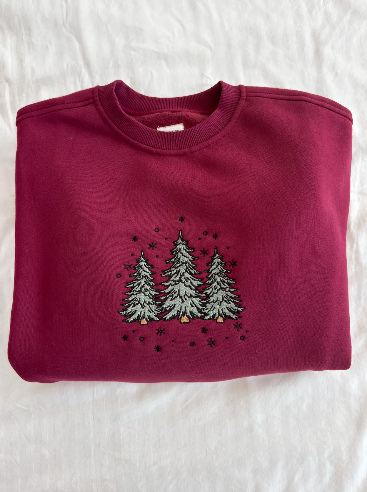 Vintage Red Christmas Tree Embroider Sweatshirt - Image 7