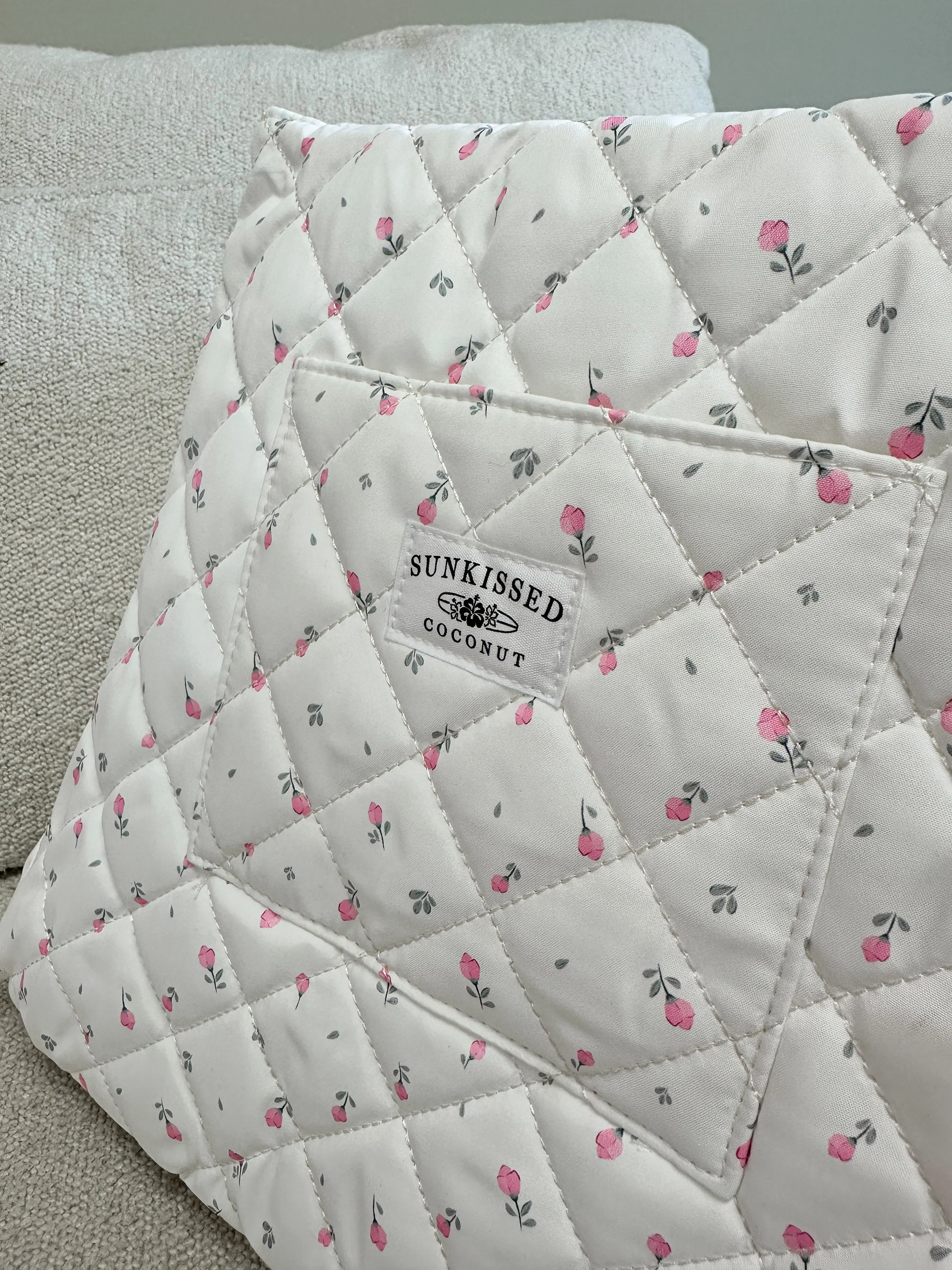 Roses Handmade Tote Bag - Image 10