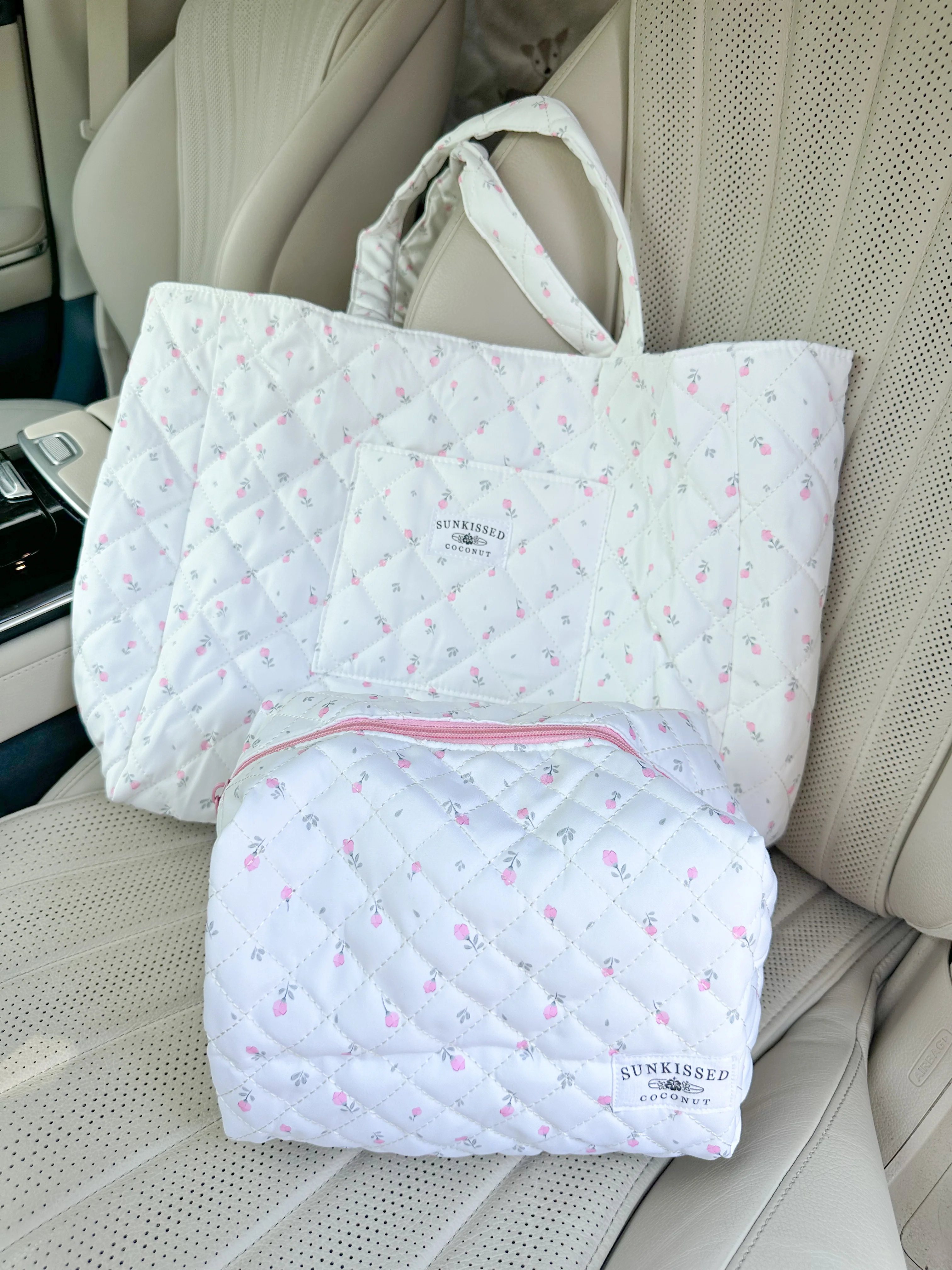 Roses Handmade Tote Bag - Image 4