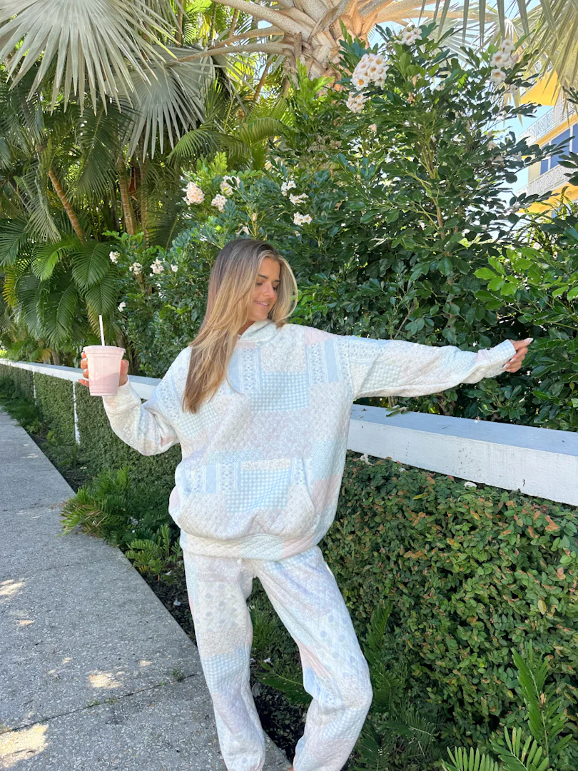 Shades Of Blue Quilted Pastel Hoodie - Image 10