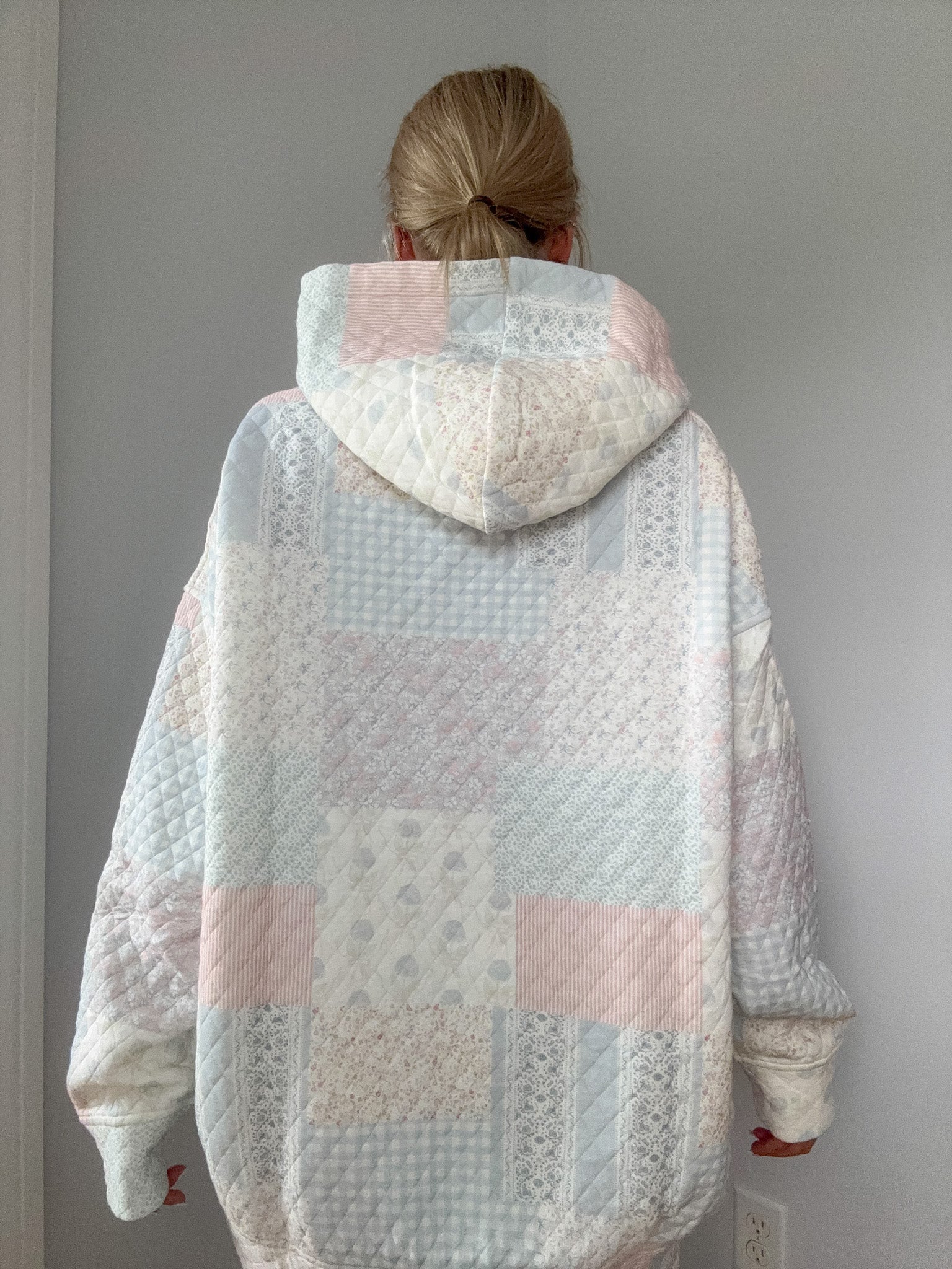 Shades Of Blue Quilted Pastel Hoodie - Image 8