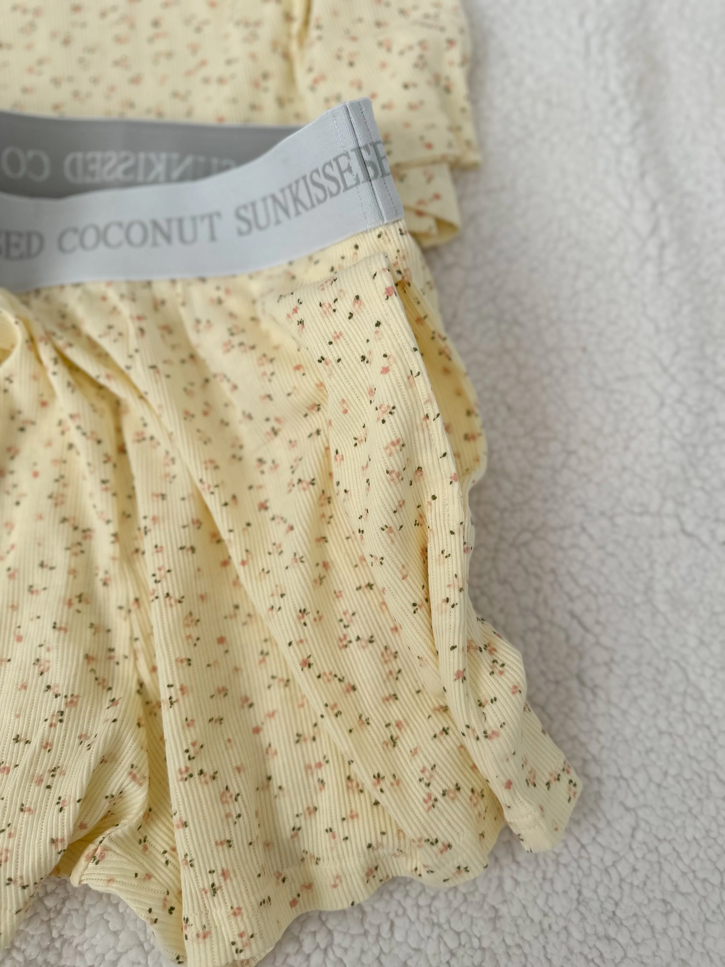 Lemon Floral Short Sleeve Pajama Top - Image 5