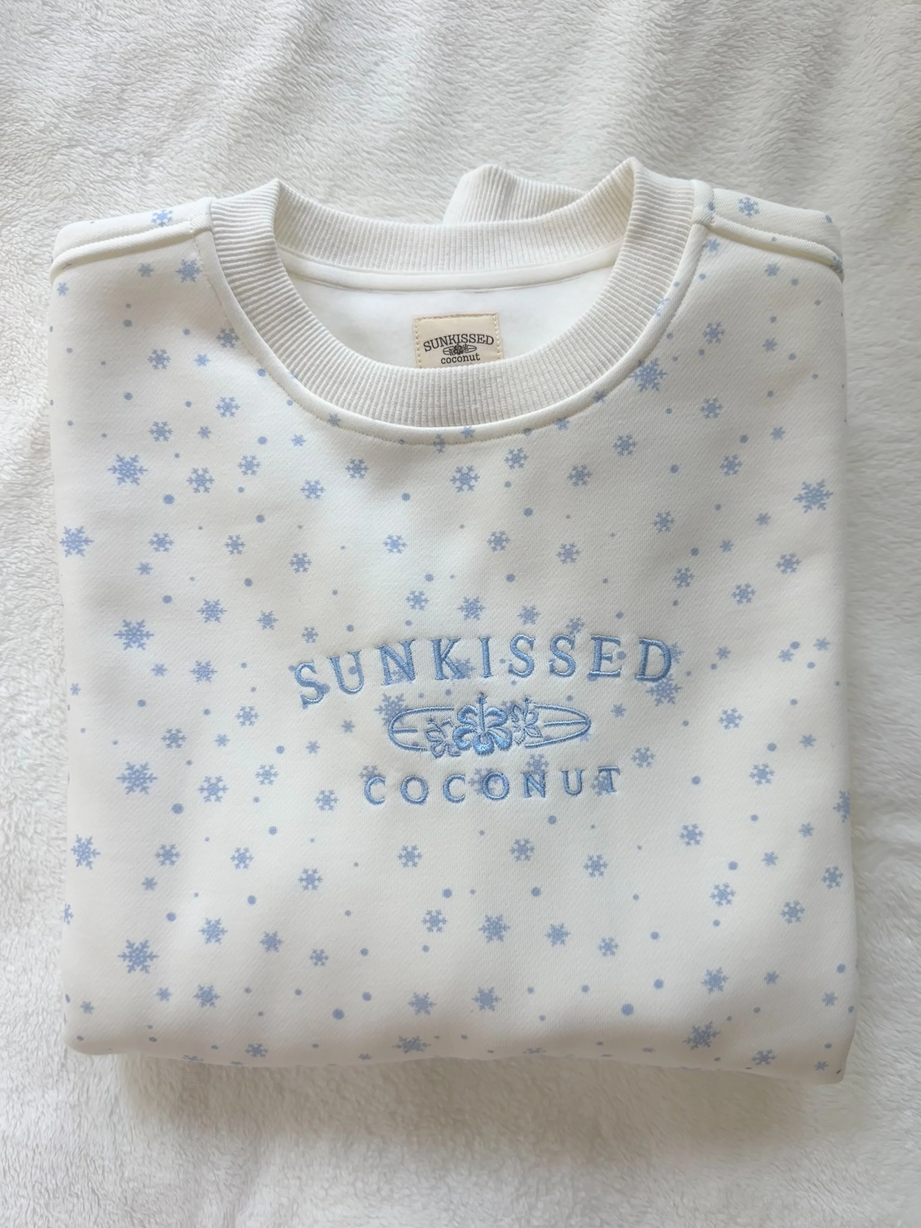 Snowflake Sunkissedcoconut Embroider Sweatshirt - Image 3