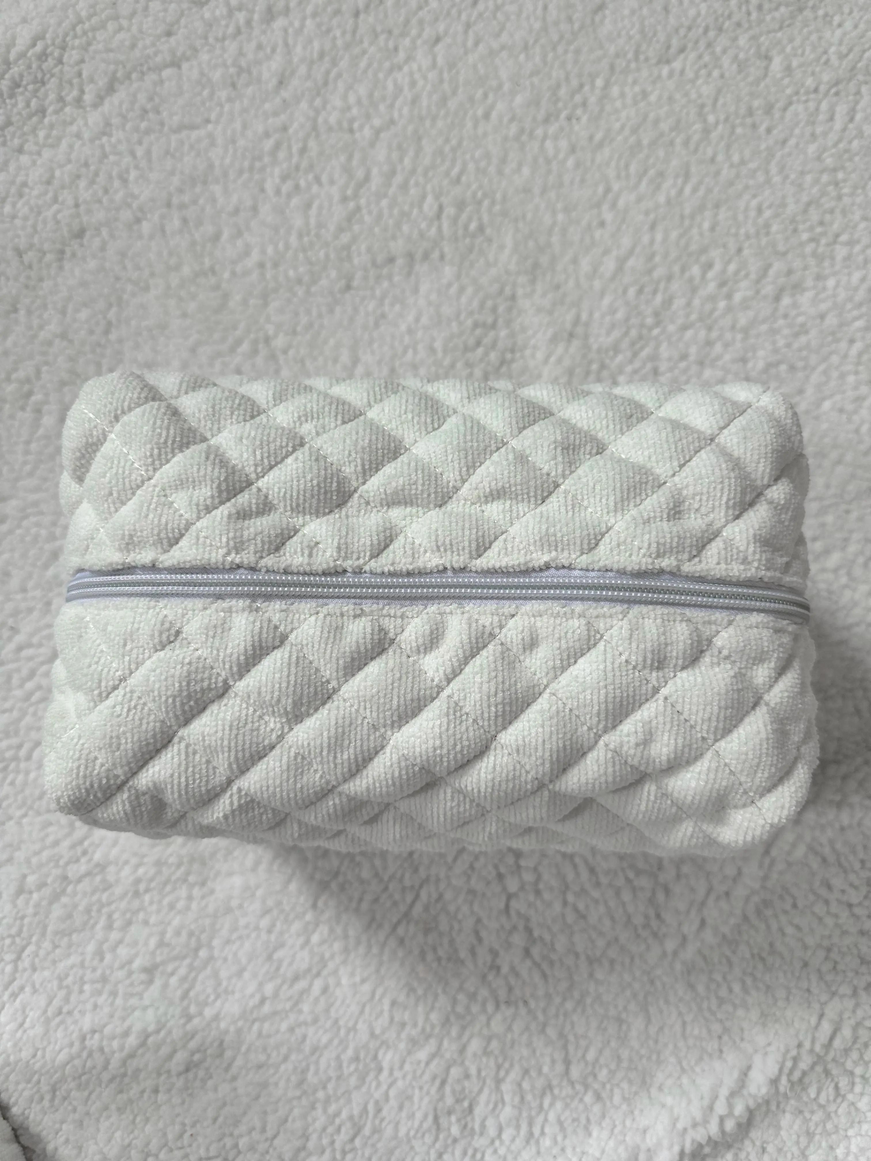 Large Teddy Bear Quilted Handmade Travel Bag - Image 6