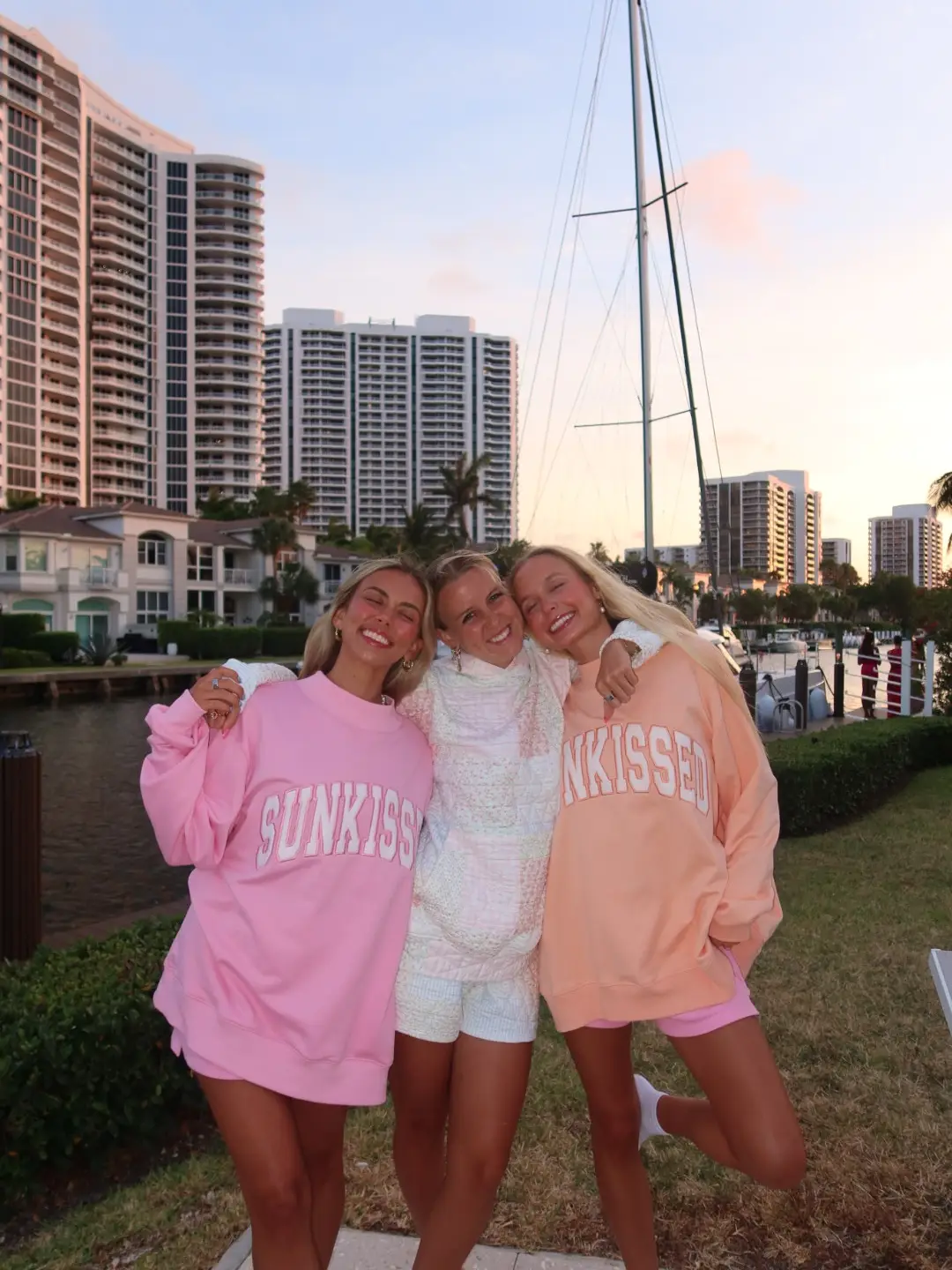 Sunkissed Collegiate Embroider Oversized Mockneck Sweatshirt 100% Cotton - Image 7