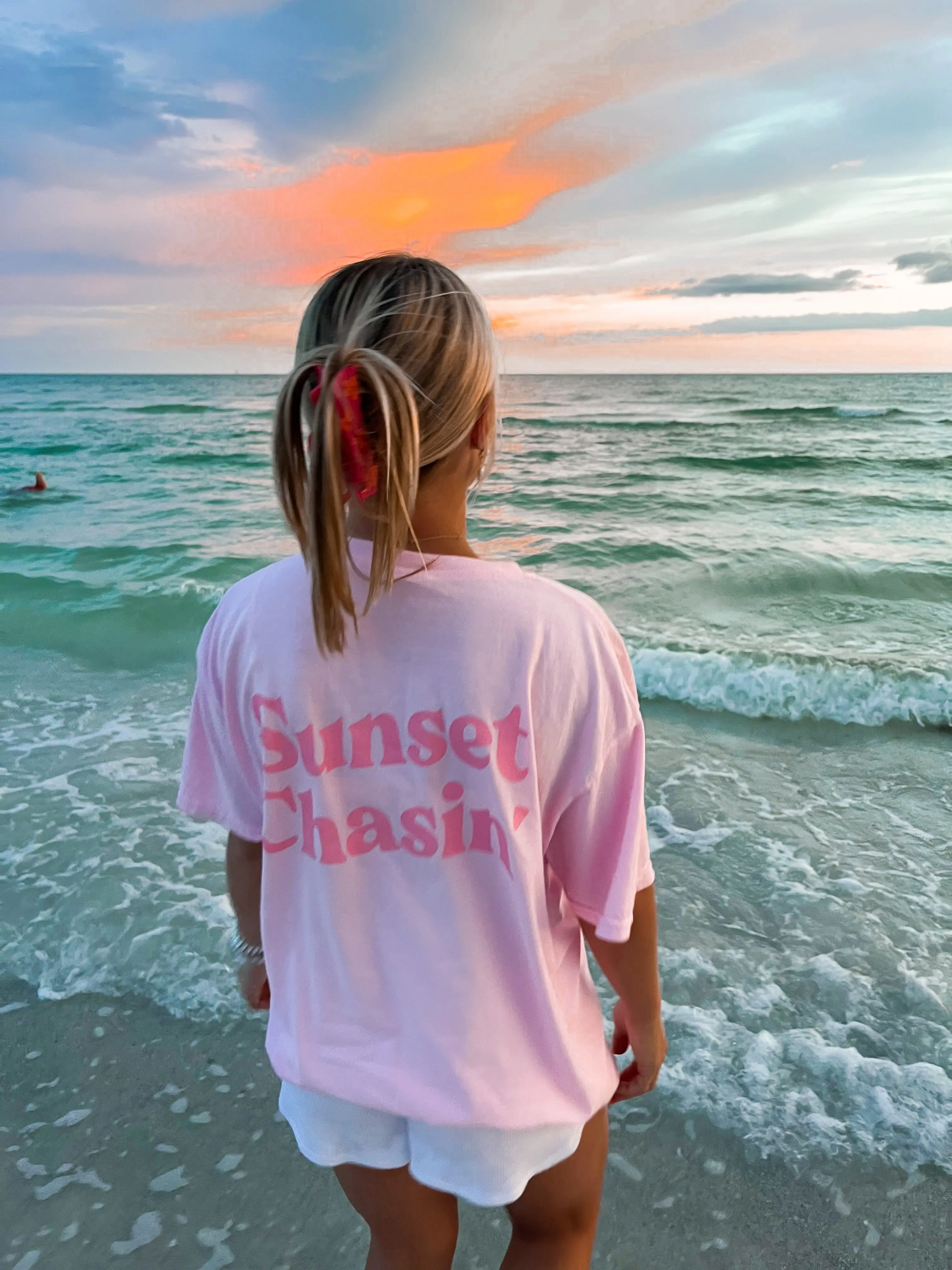 Sunset Chasin Comfort Colors Tee - Image 2
