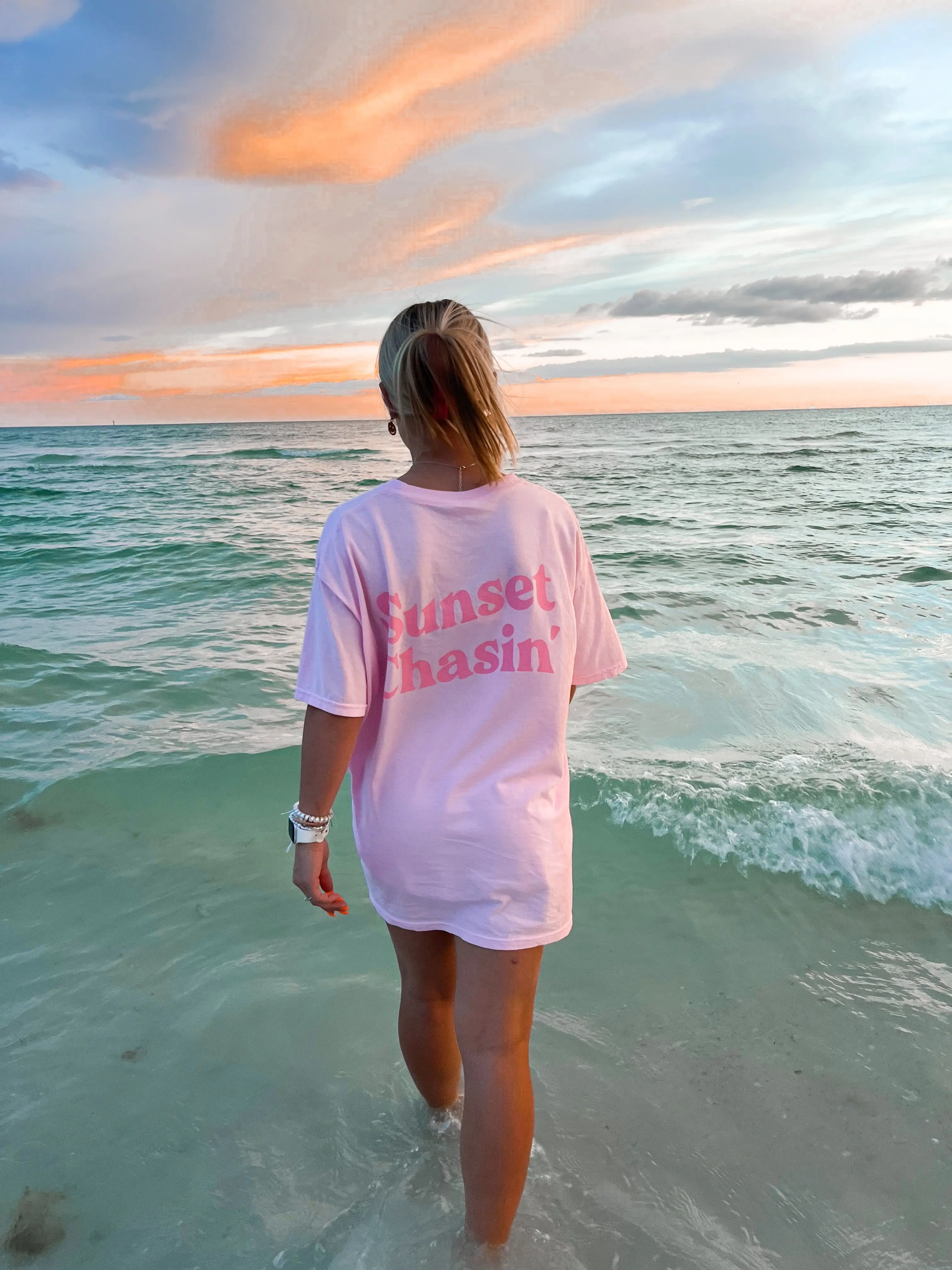 Sunset Chasin Comfort Colors Tee - Image 3