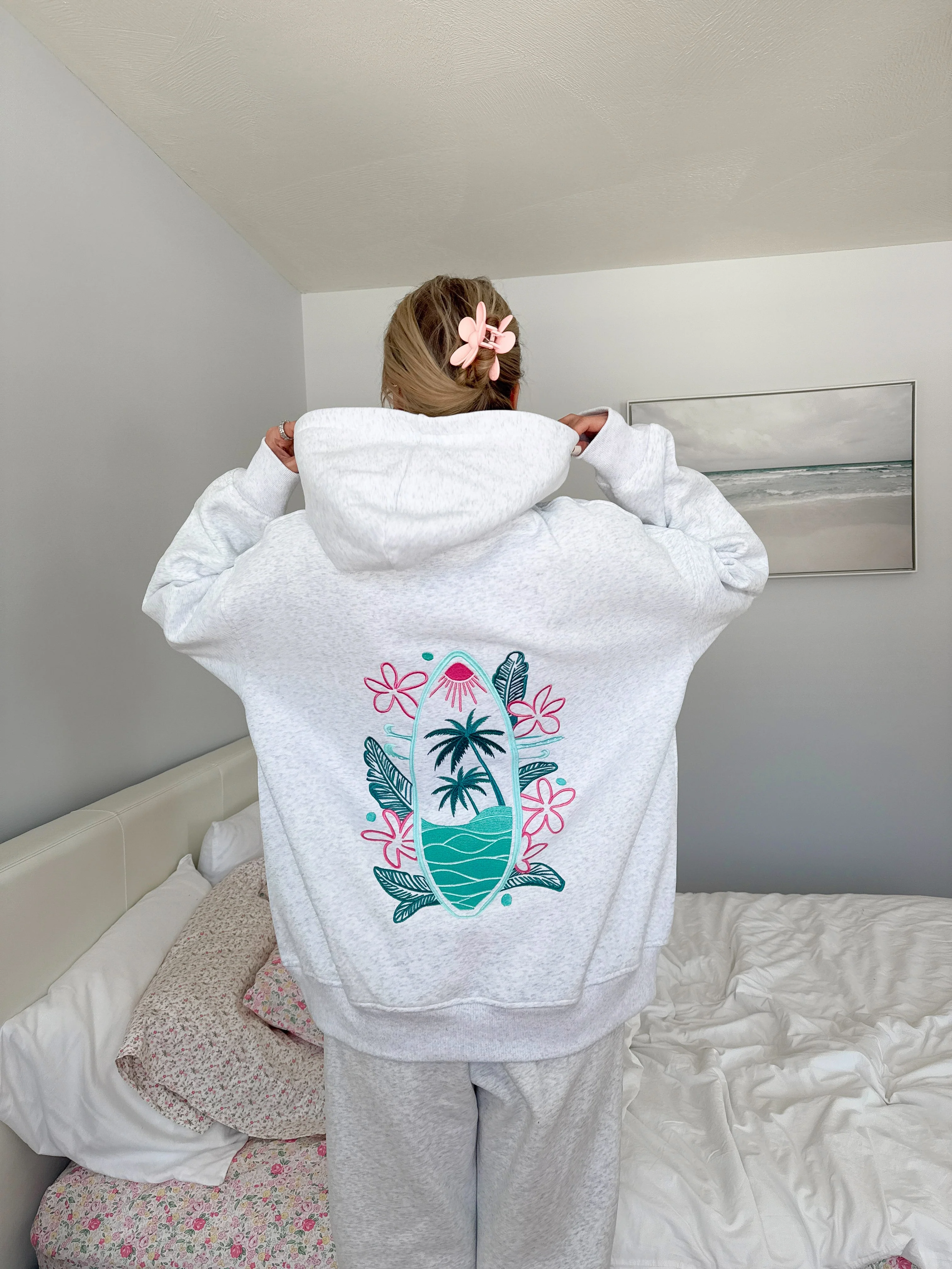 Pearl Grey Surfing The Waves Embroider Hoodie - Image 11
