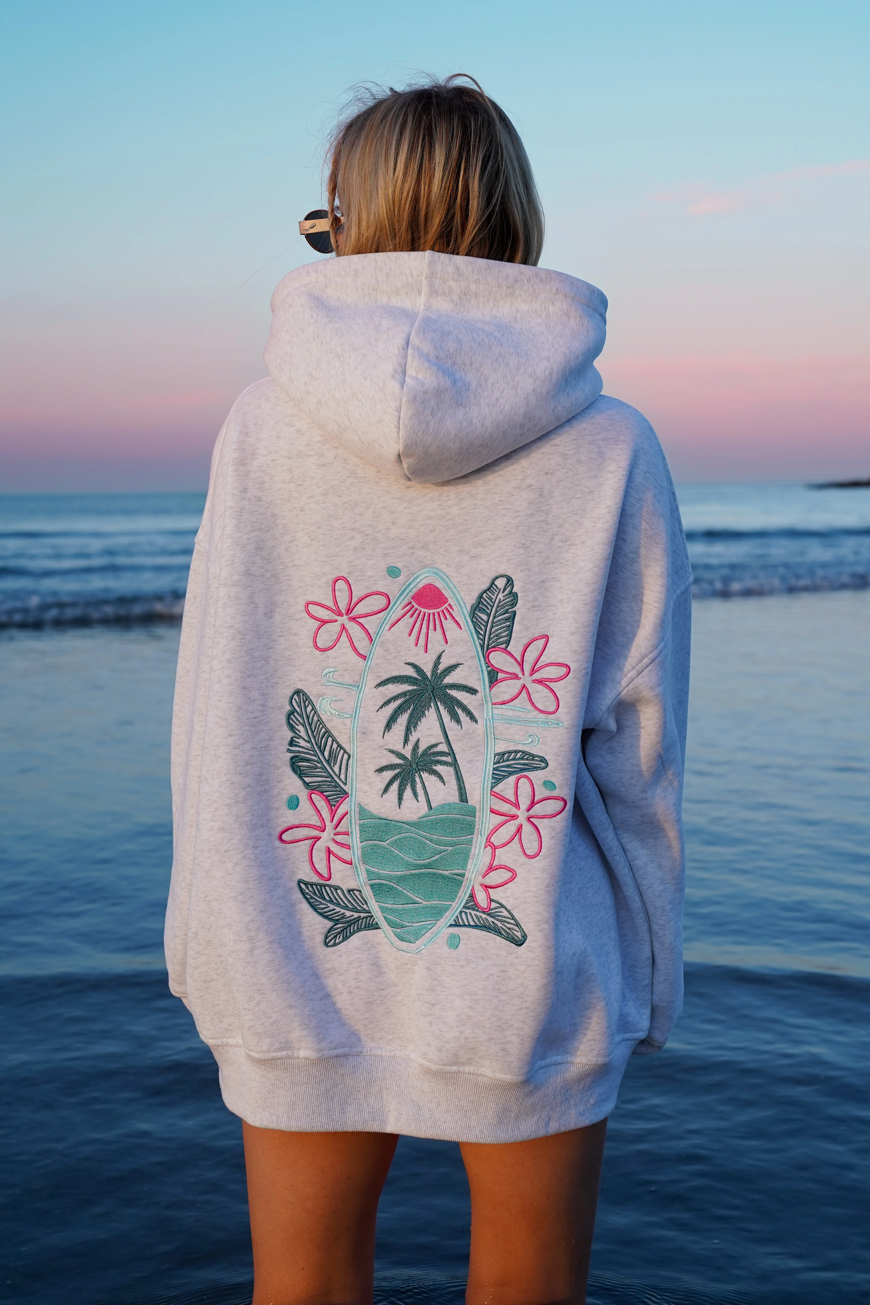 Pearl Grey Surfing The Waves Embroider Hoodie - Image 14