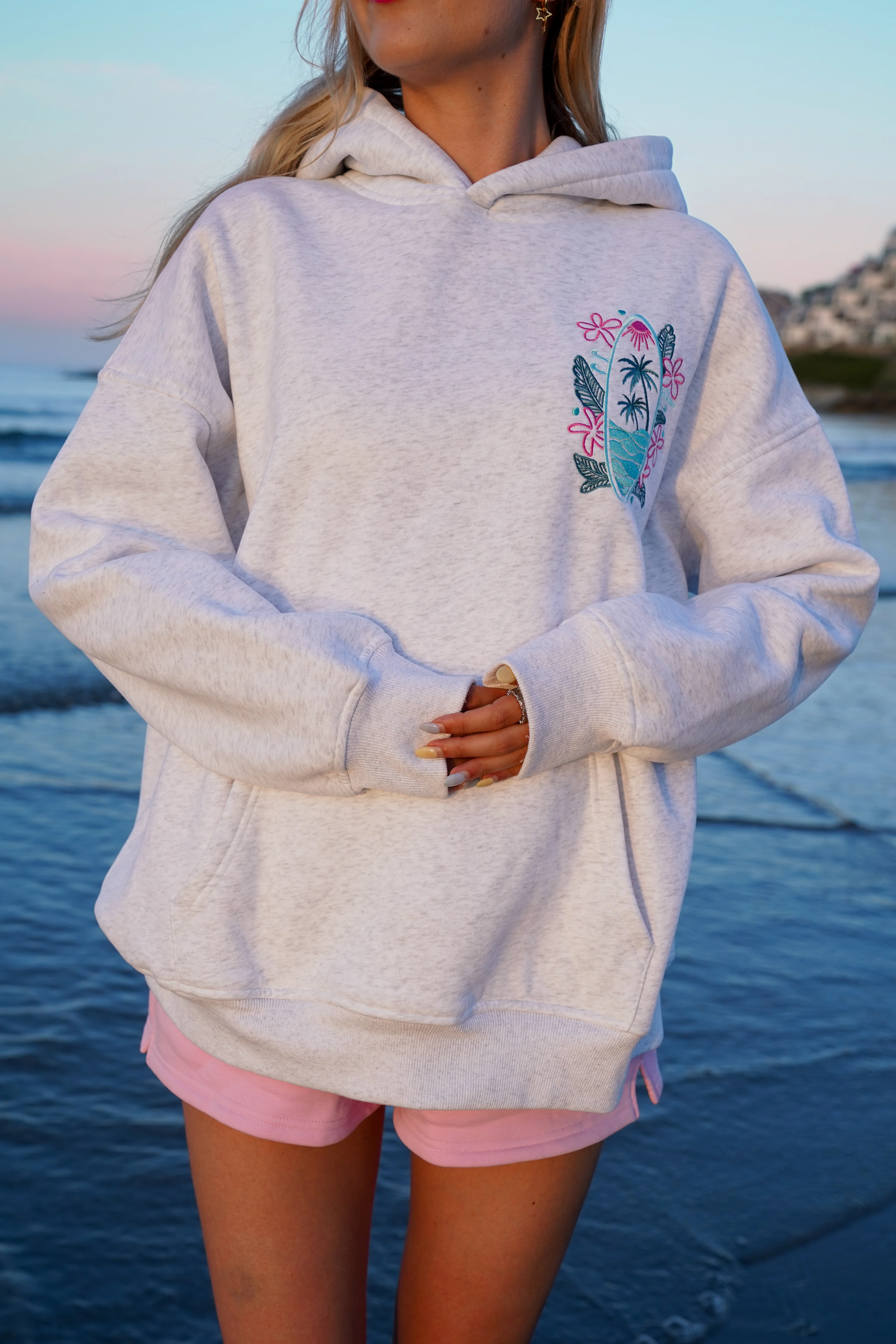 Pearl Grey Surfing The Waves Embroider Hoodie - Image 15