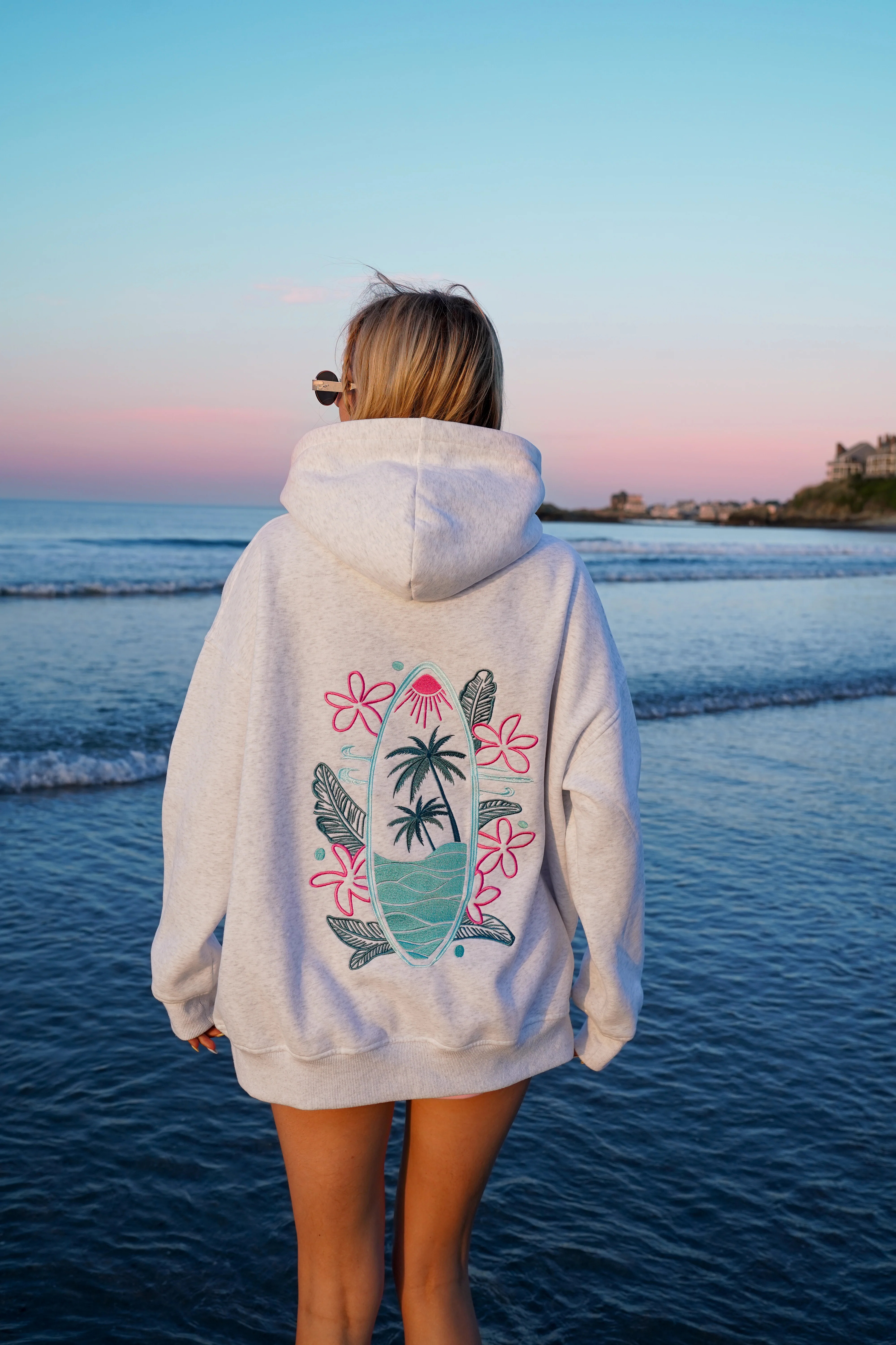 Pearl Grey Surfing The Waves Embroider Hoodie - Image 20