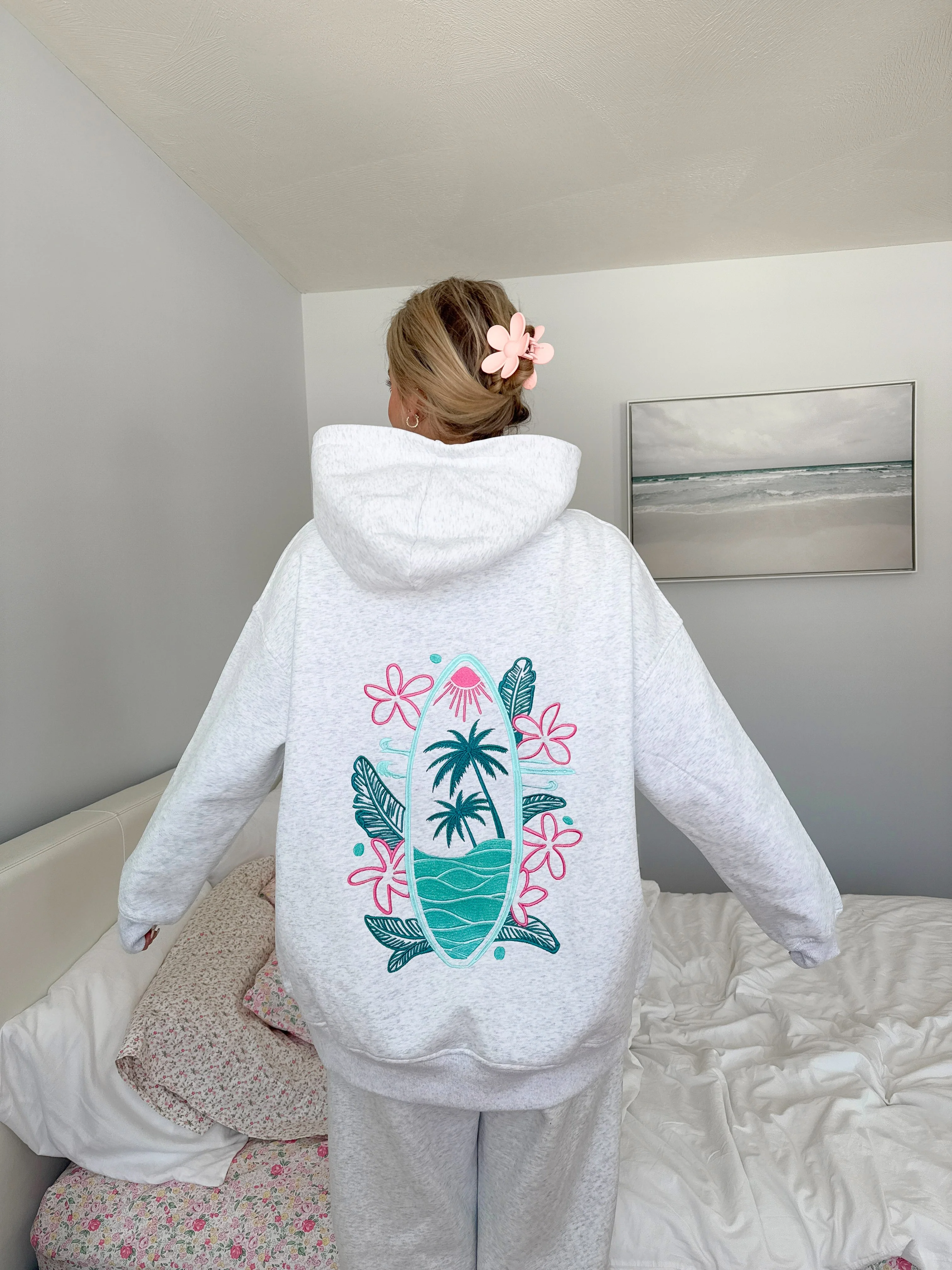Pearl Grey Surfing The Waves Embroider Hoodie - Image 5