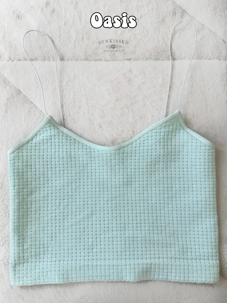 Tropical Waffle Seamless Nikibiki Camis